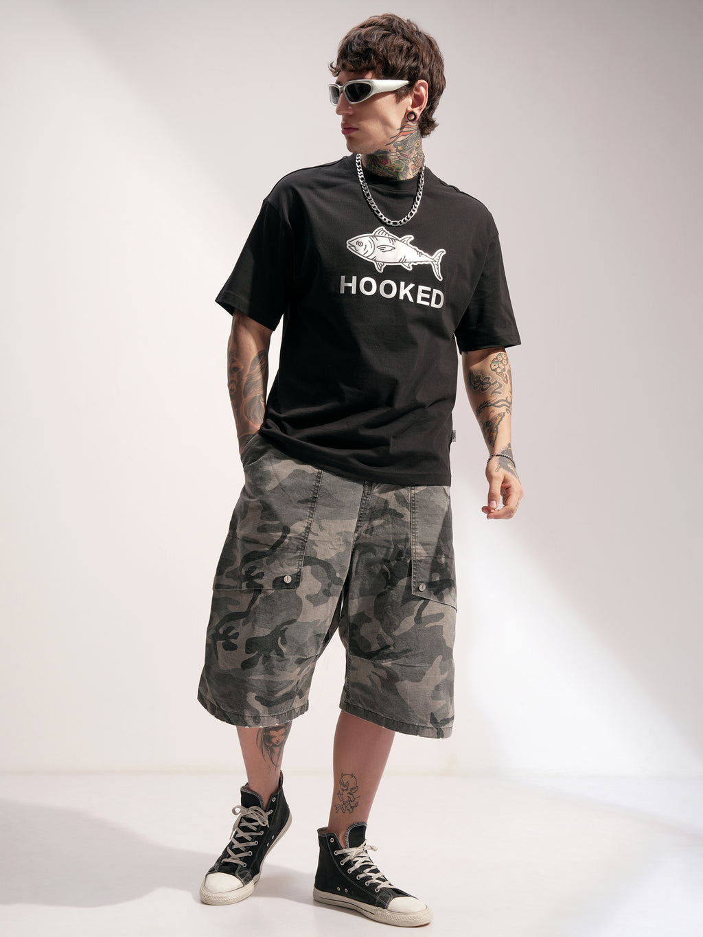 Highlander Men Black Printed Round Neck Oversized Fit T-Shirt - Black - Image 2