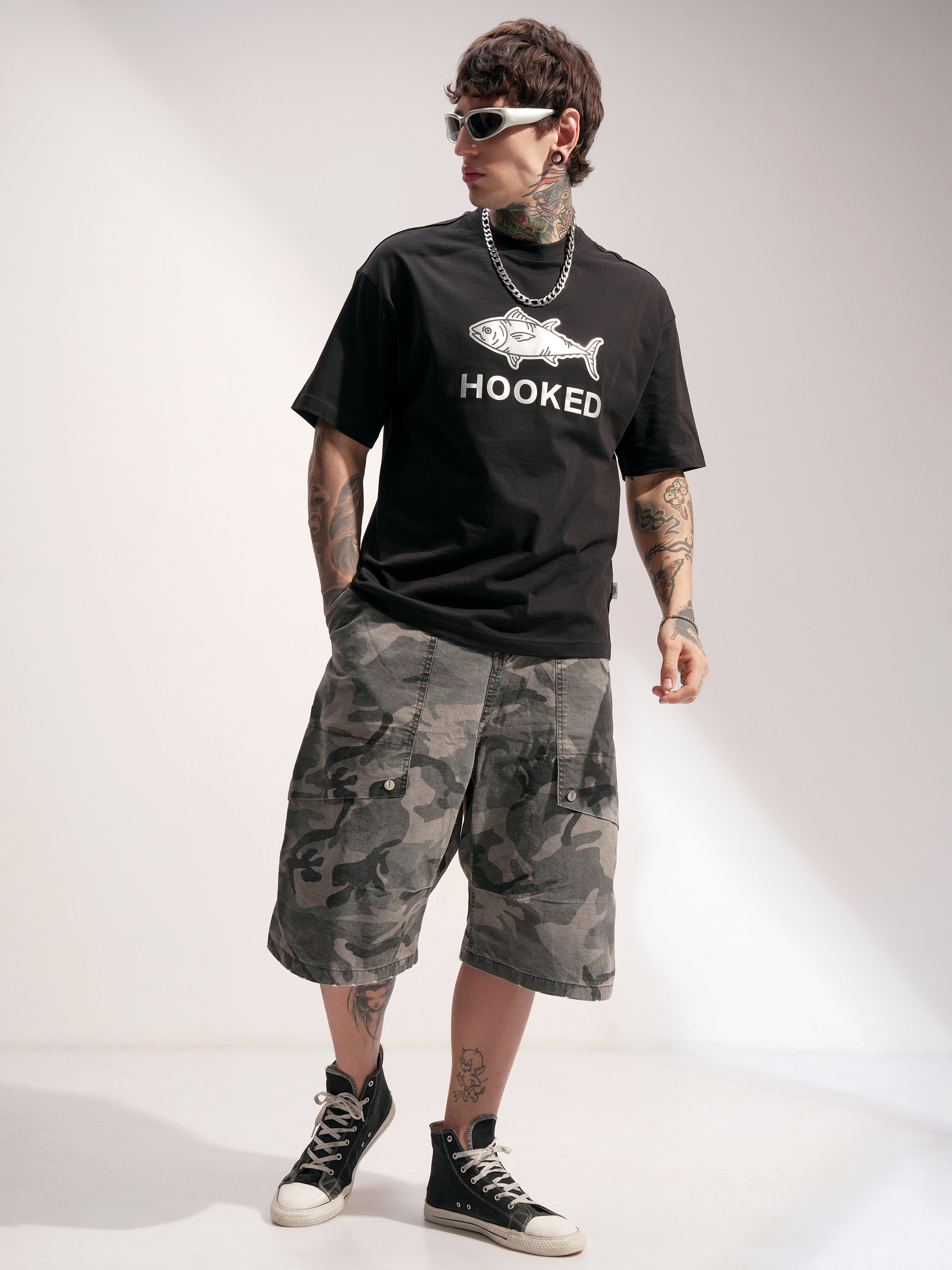 Highlander Men Black Printed Round Neck Oversized Fit T-Shirt - Black - Image 2