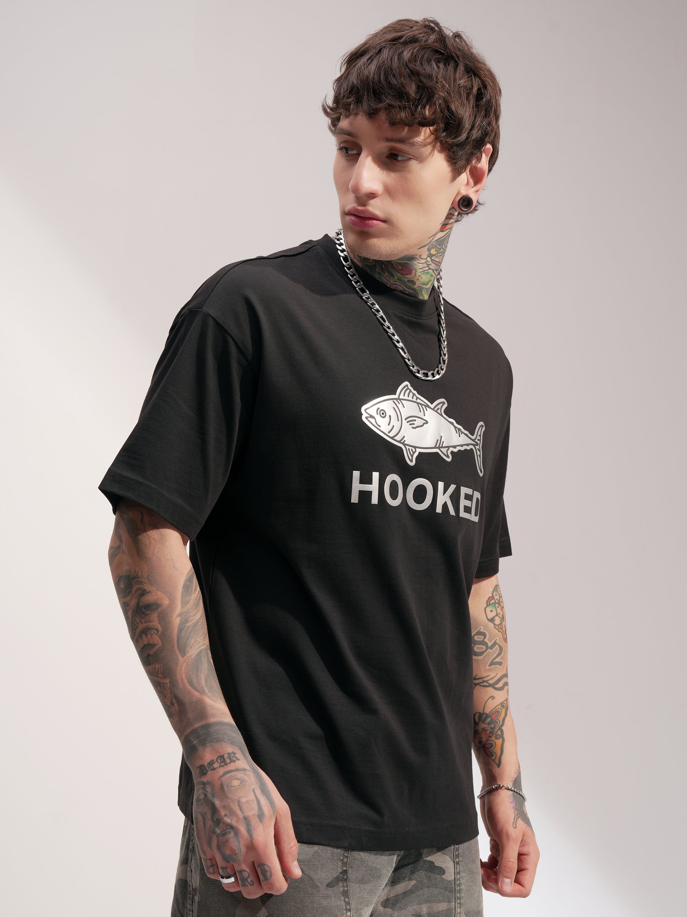 Highlander Men Black Printed Round Neck Oversized Fit T-Shirt - Black - Image 6