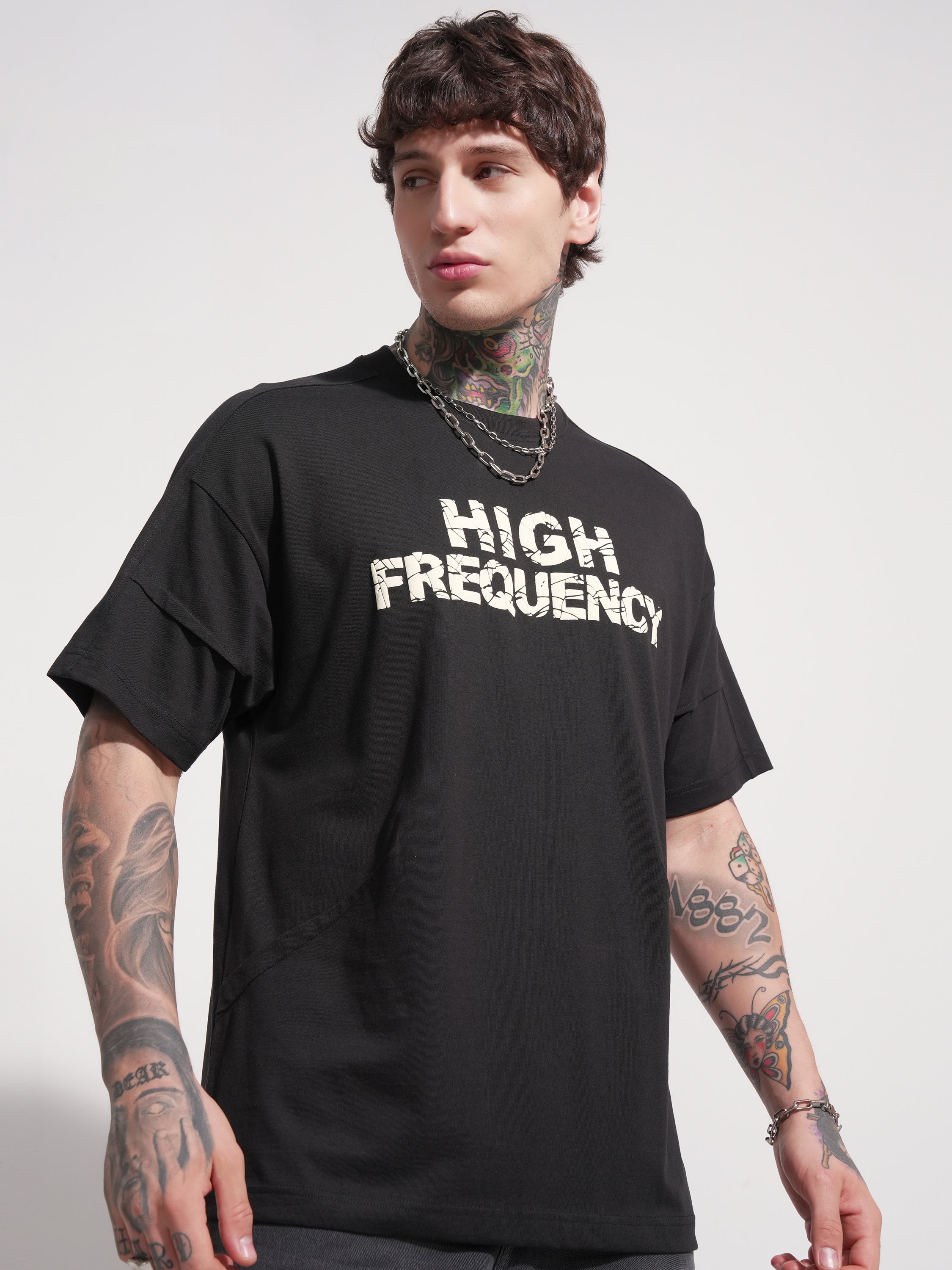 Highlander Men Black Printed Round Neck Oversized Fit T-Shirt - Black - Image 6