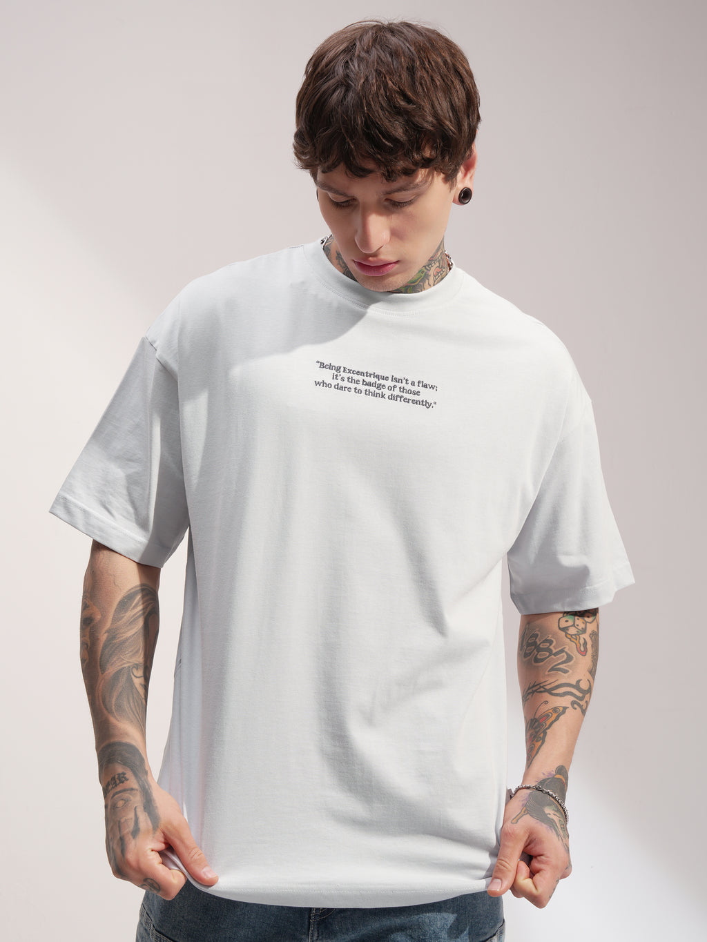 Highlander Men White Printed Round Neck Oversized Fit T-Shirt - White - Image 3