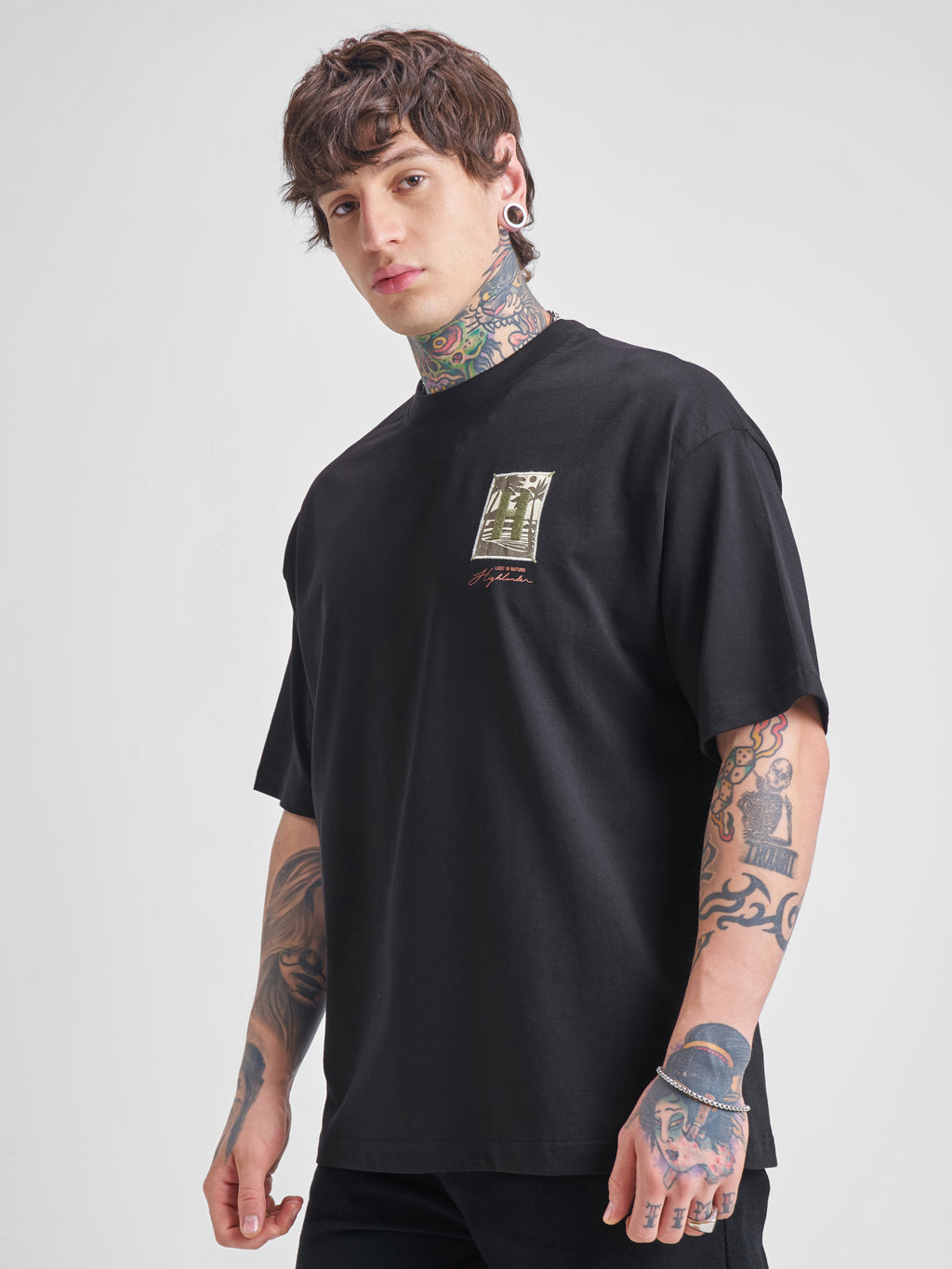 Highlander Men Black Printed Round Neck Oversized Fit T-Shirt - Black - Image 4
