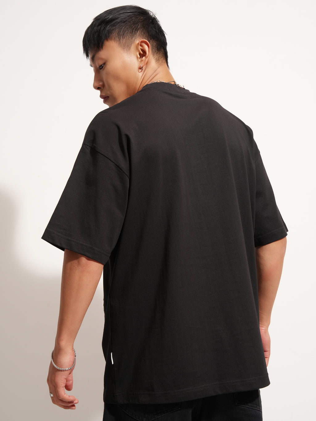 Highlander Men Black Embroidered Round Neck Oversized Fit T-Shirt - Black - Image 3