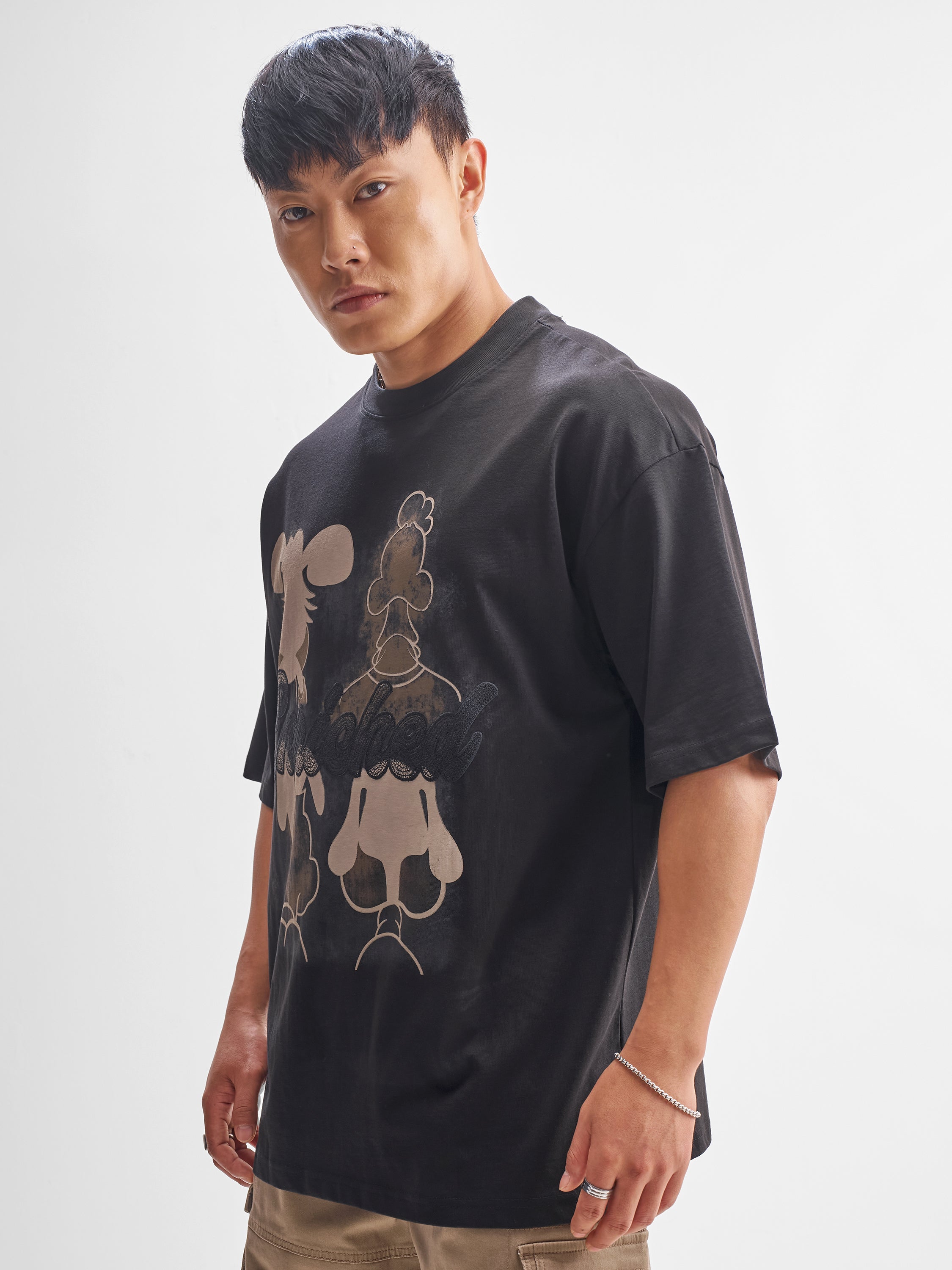 Highlander Men Black Printed Round Neck Oversized Fit T-Shirt - Black - Image 4