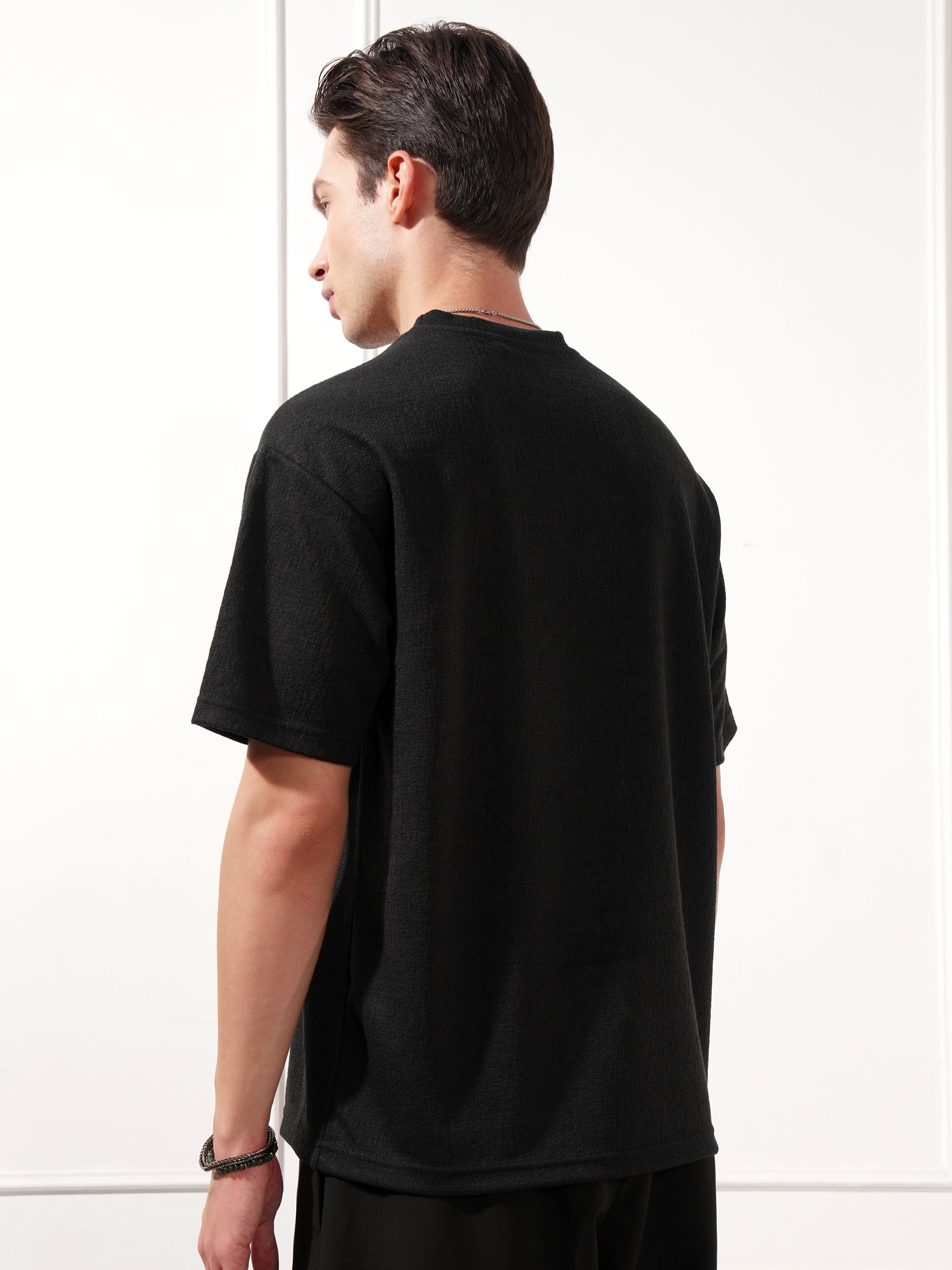 Highlander Men Black Solid Round Neck T-Shirt - Black - Image 3