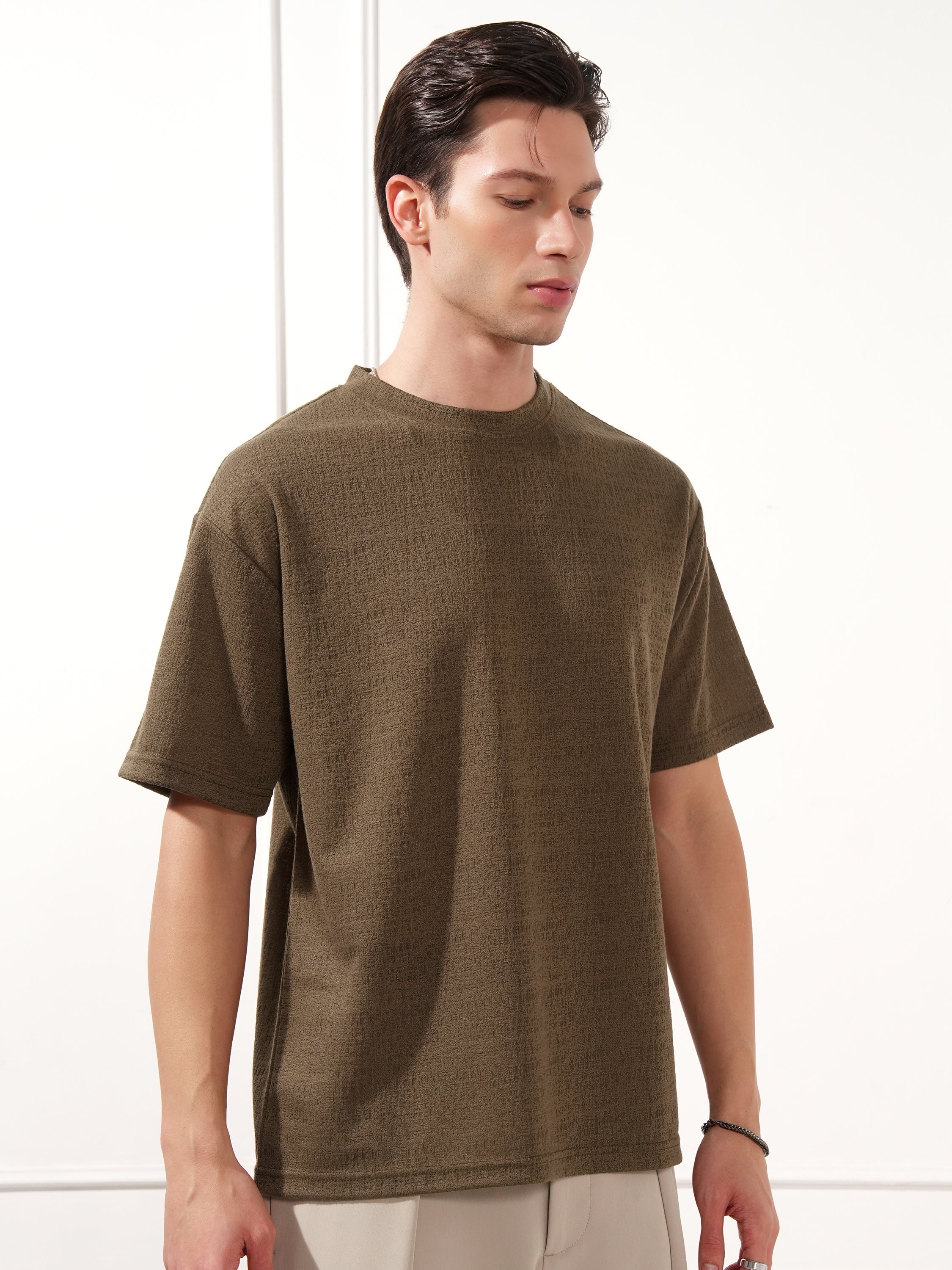 Highlander Men Brown Solid Round Neck T-Shirt - Brown - Image 6