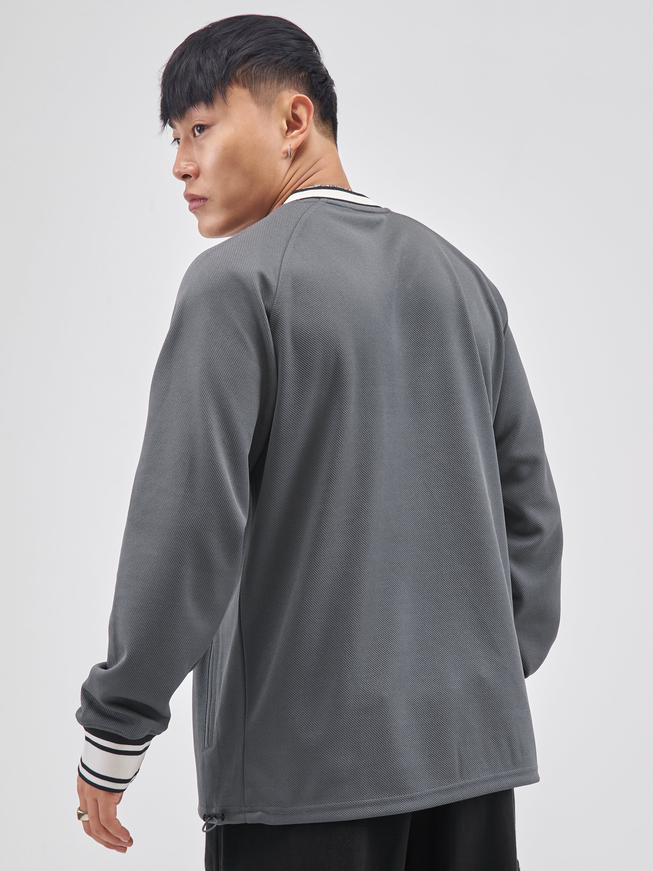 Highlander Men Grey Self Design V-Neck Oversized Fit T-Shirt - Grey - Image 3