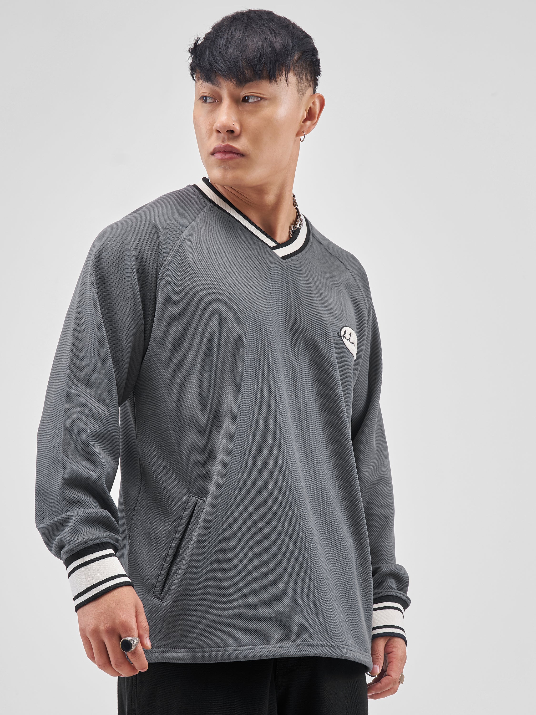 Highlander Men Grey Self Design V-Neck Oversized Fit T-Shirt - Grey - Image 6