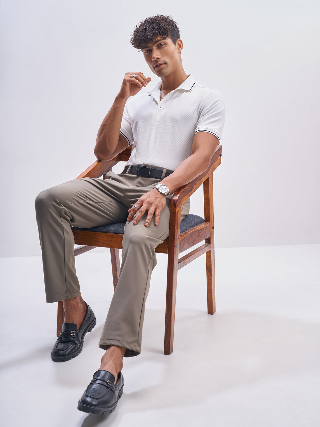 Highlander Men Off White Solid Polo Collar T-Shirt - Off White - Image 2