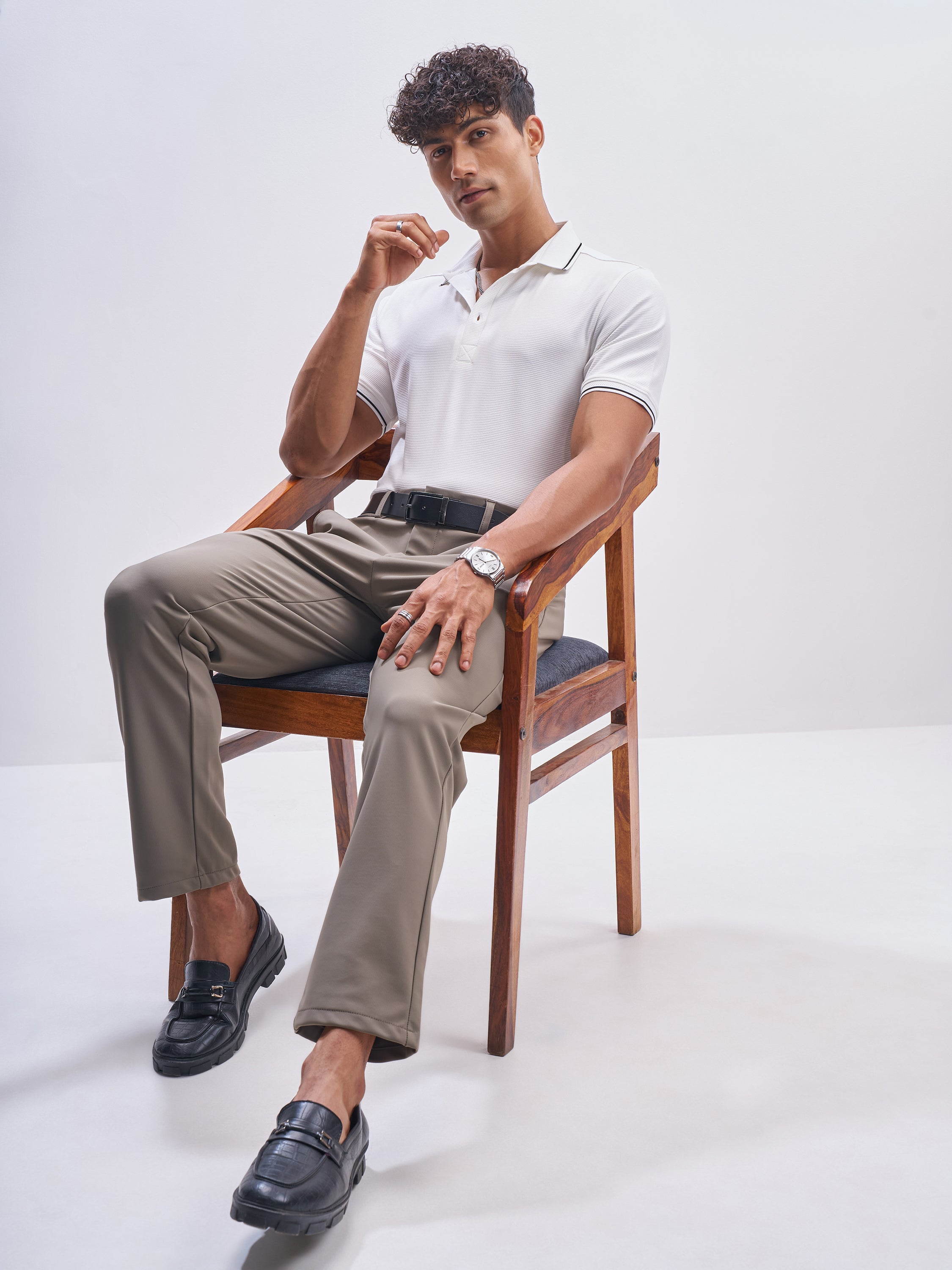 Highlander Men Off White Solid Polo Collar T-Shirt - Off White - Image 2