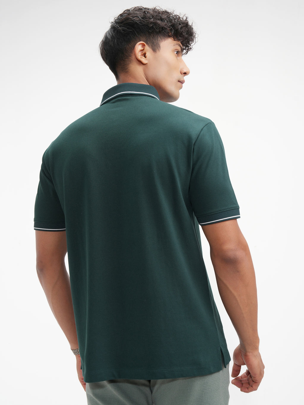 Highlander Men Green Solid Polo Collar T-Shirt - Green - Image 3