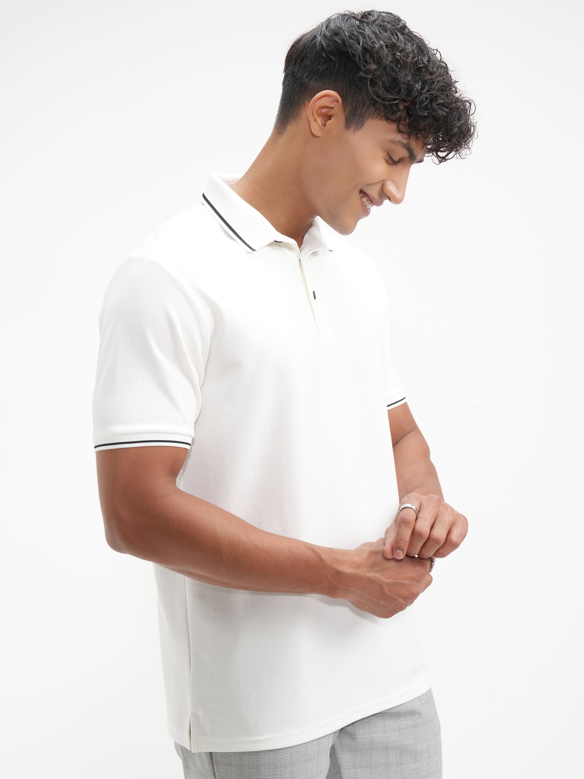 Highlander Men White Solid Polo Collar T-Shirt - White - Image 6