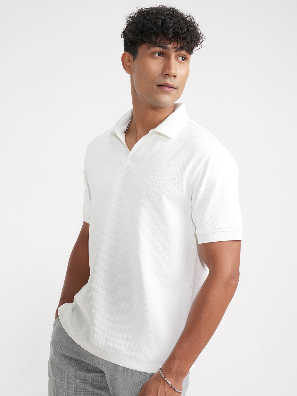 Highlander Men White Solid Polo Collar T-Shirt - White - Image 4