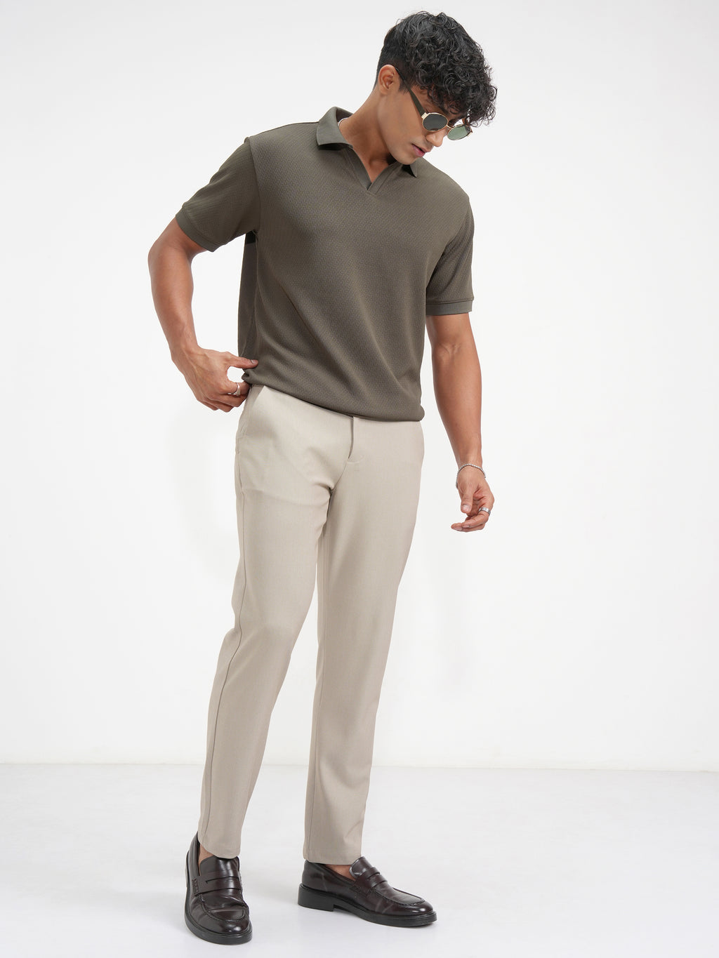 Highlander Men Olive Solid Polo Collar T-Shirt - Olive - Image 2