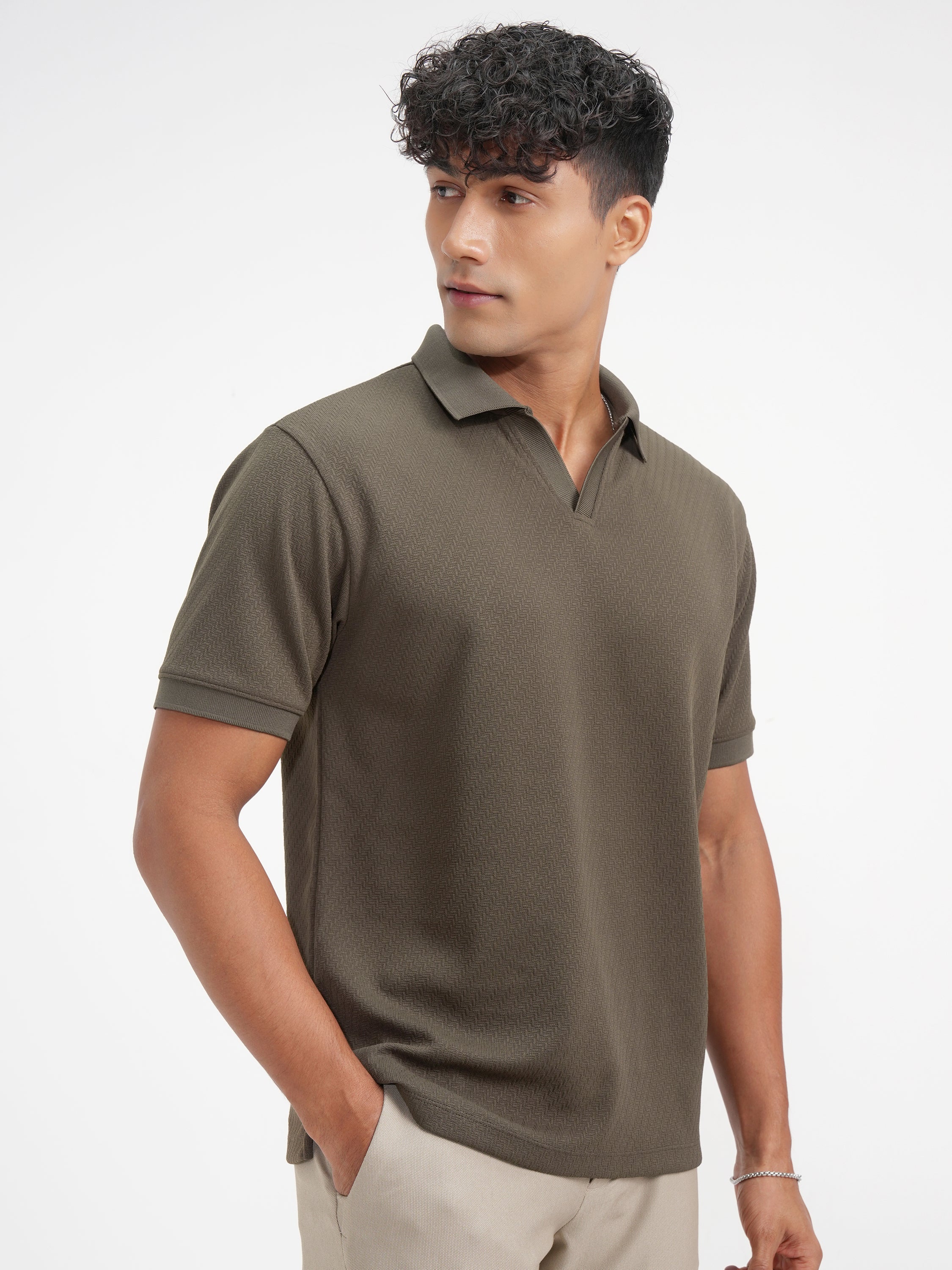 Highlander Men Olive Solid Polo Collar T-Shirt - Olive - Image 6