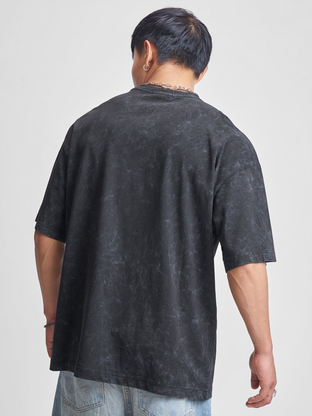 Highlander Men Black Printed Round Neck Oversized Fit T-Shirt - Black - Image 3