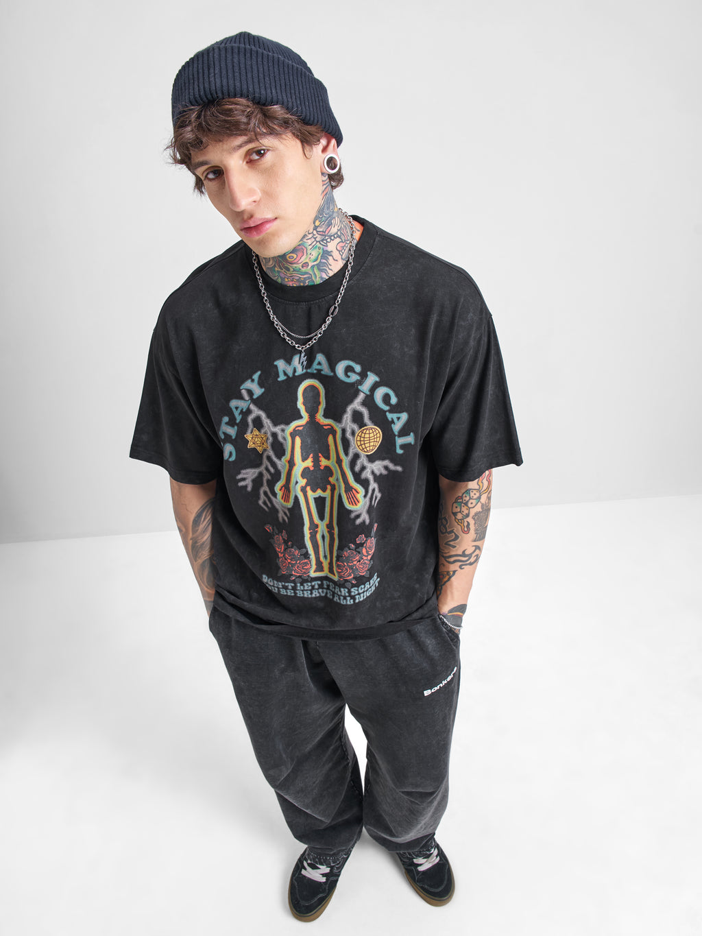 Highlander Men Black Printed Round Neck Oversized Fit T-Shirt - Black - Image 2