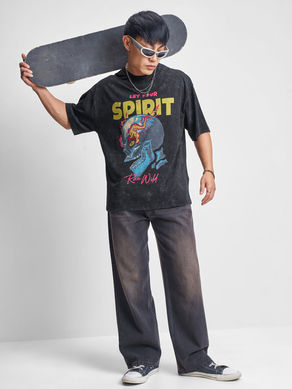Highlander Men Black Printed Round Neck Oversized Fit T-Shirt - Black - Image 2