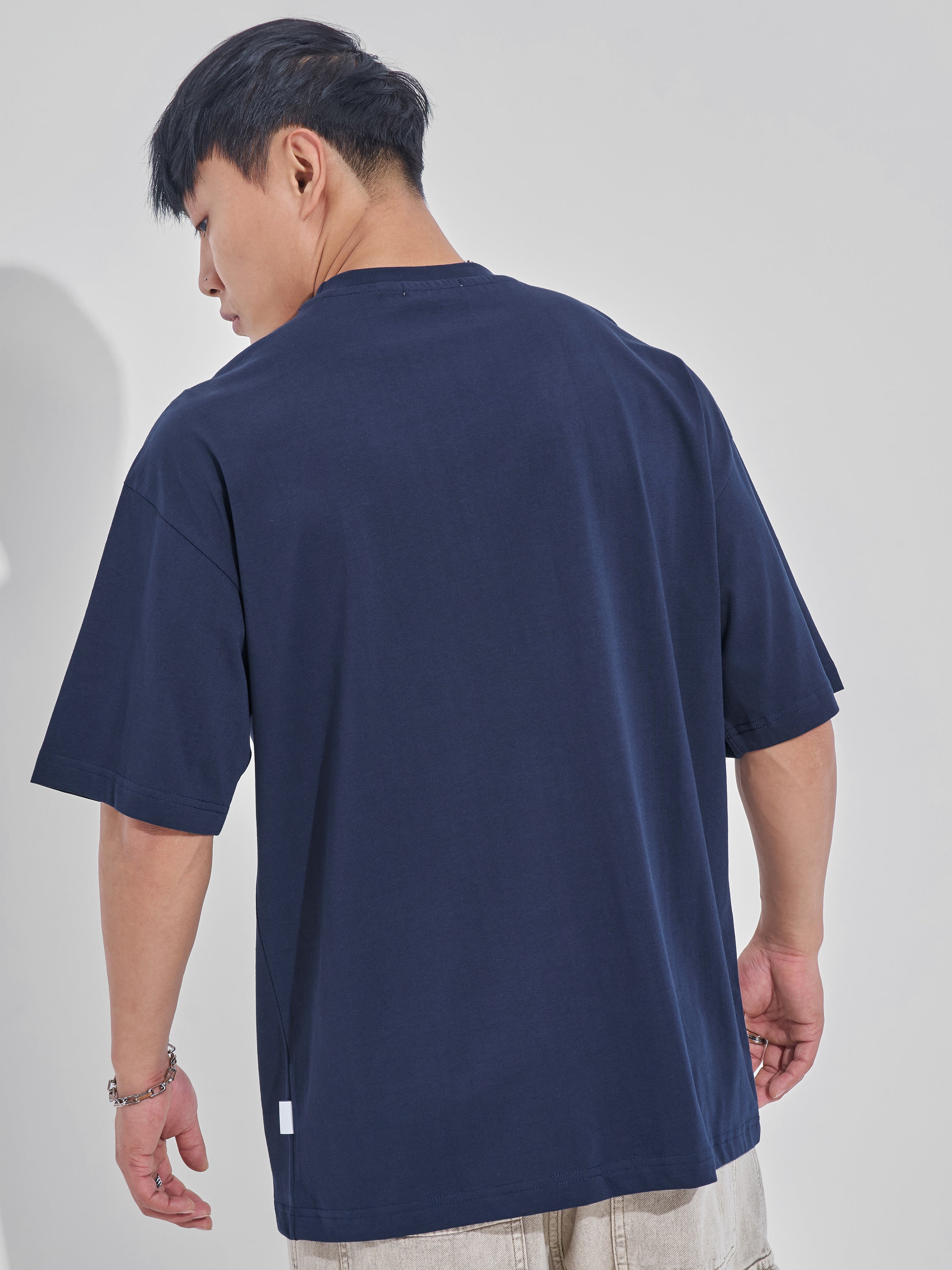 Highlander Men Navy Blue Printed Round Neck Oversized Fit T-Shirt - Navy Blue - Image 3