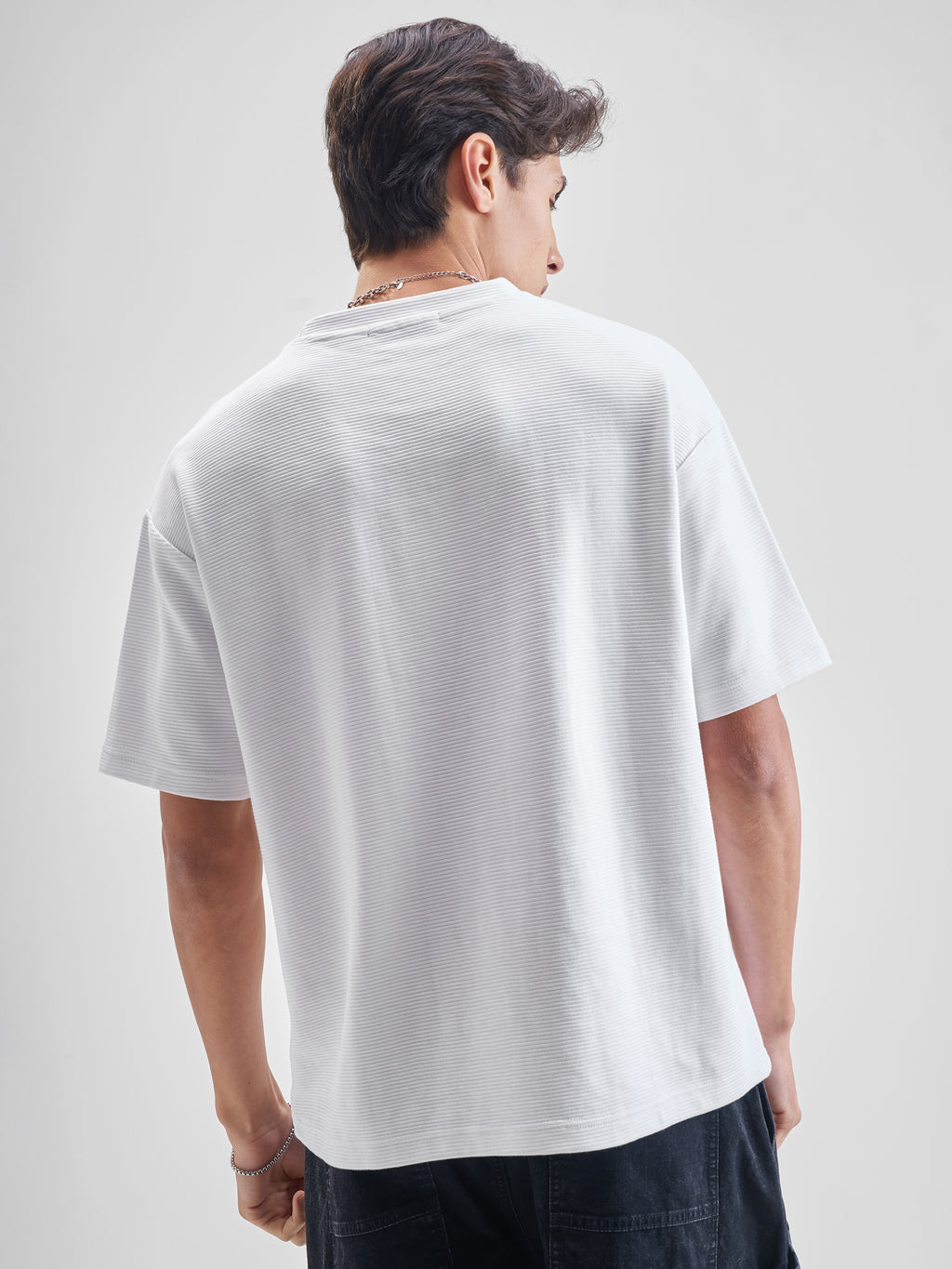 Highlander Men White Printed Round Neck Oversized Fit T-Shirt - White - Image 3