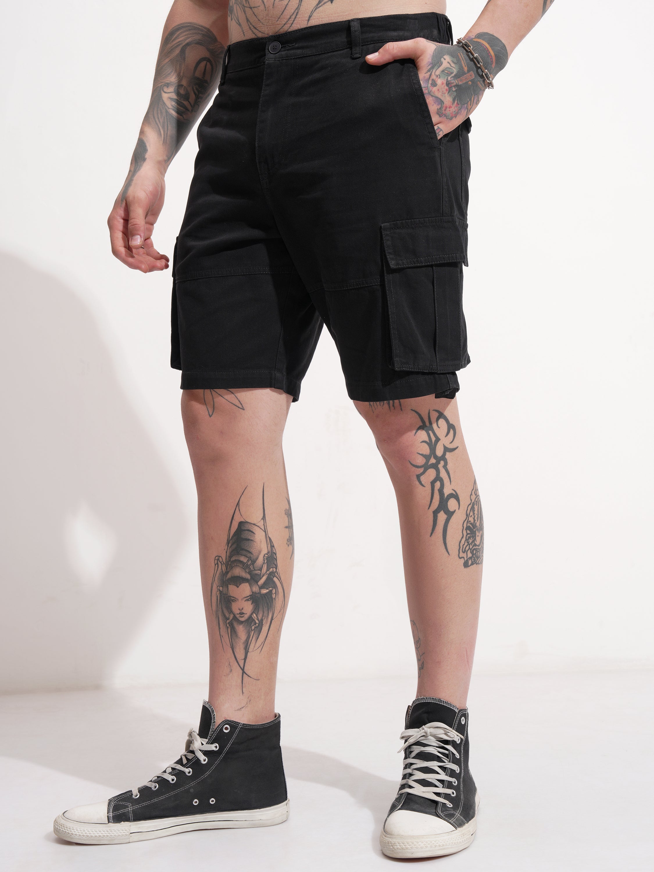 Highlander Men Black Relaxed Fit Cargo Shorts - Black - Image 4