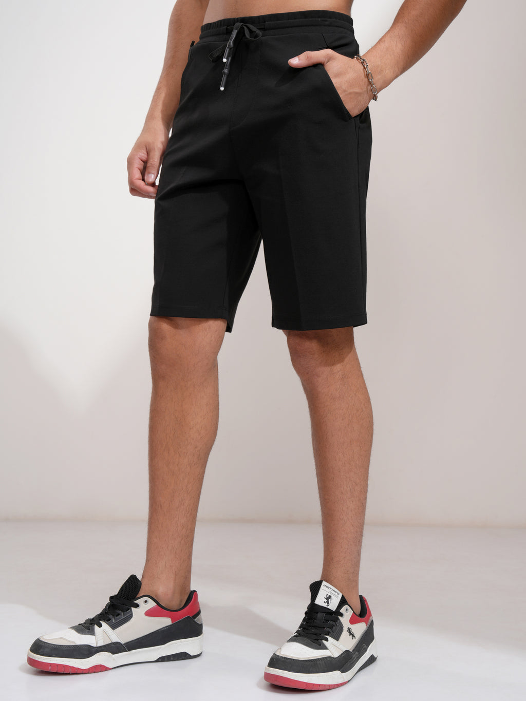 Highlander Men Black Regular Fit Shorts - Black - Image 4