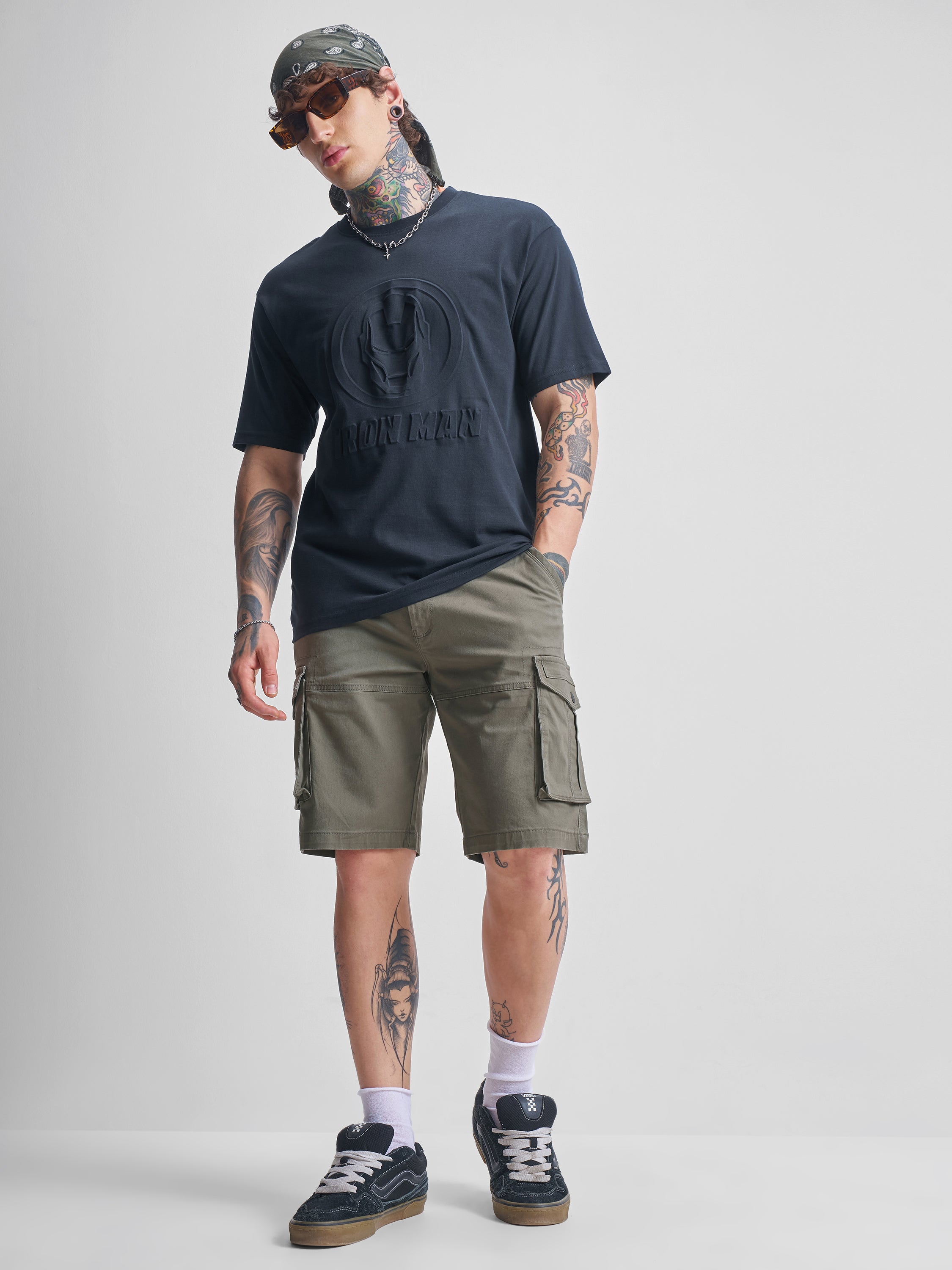 Highlander Men Green Regular Fit Cargo Shorts - Green - Image 2