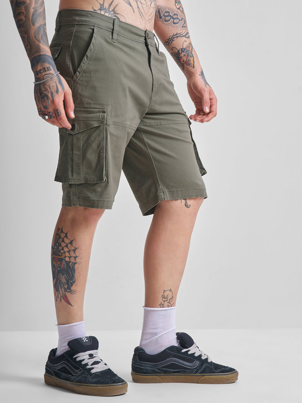 Highlander Men Green Regular Fit Cargo Shorts - Green - Image 6