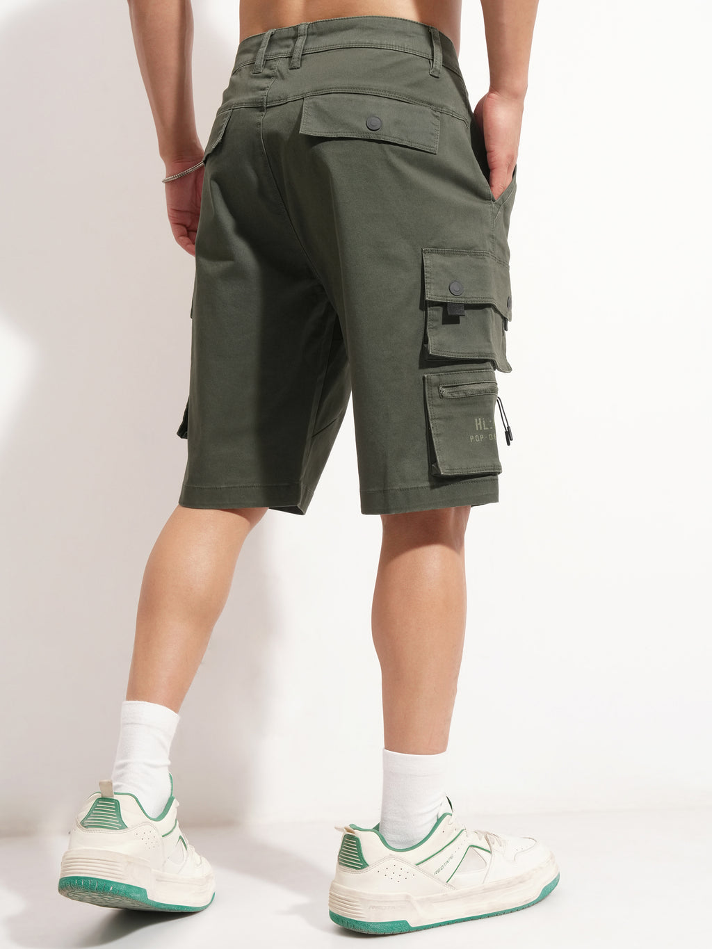 Highlander Men Green Regular Fit Cargo Shorts - Green - Image 3