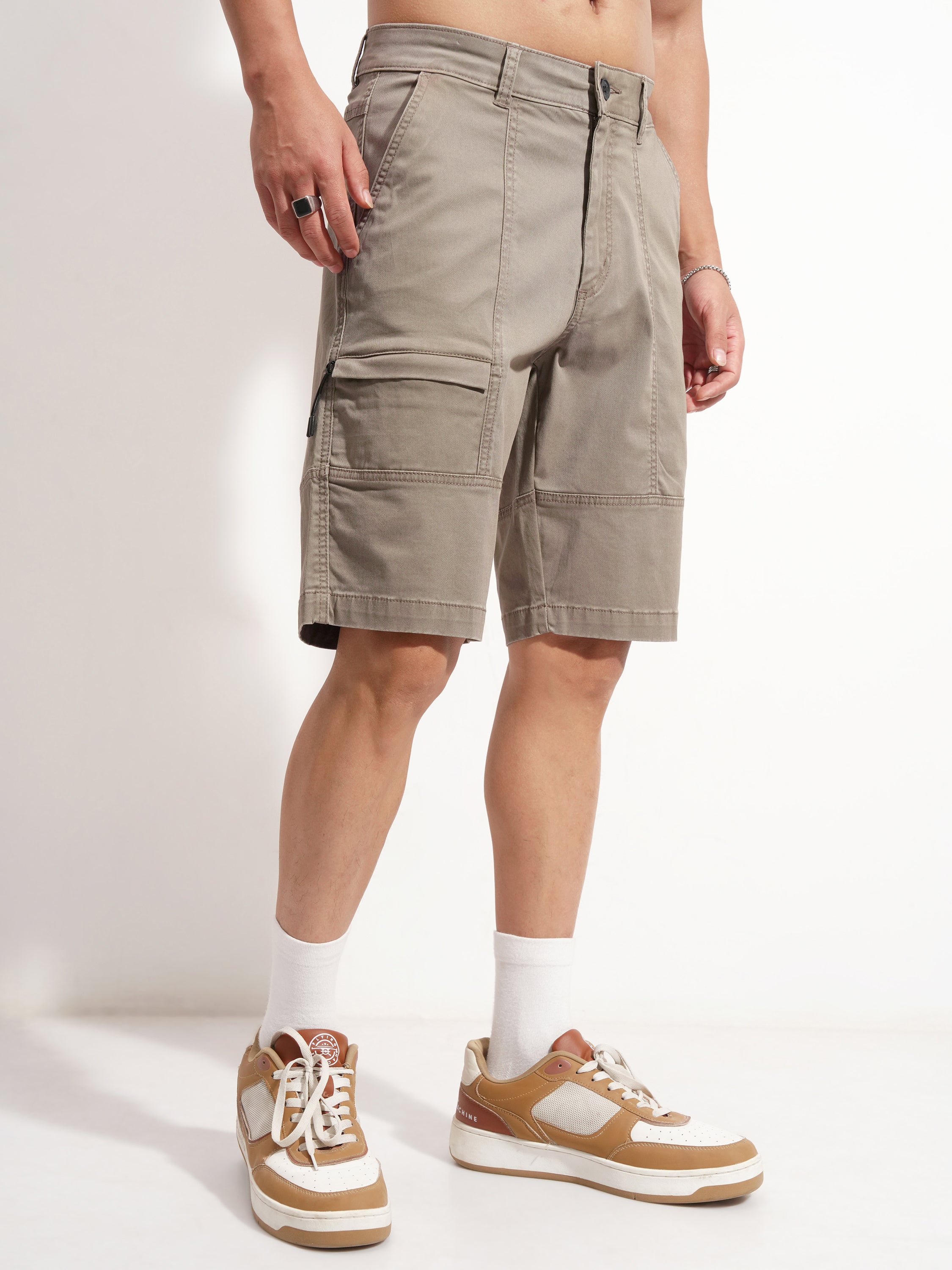 Highlander Men Grey Relaxed Fit Cargo Shorts - Grey - Image 6