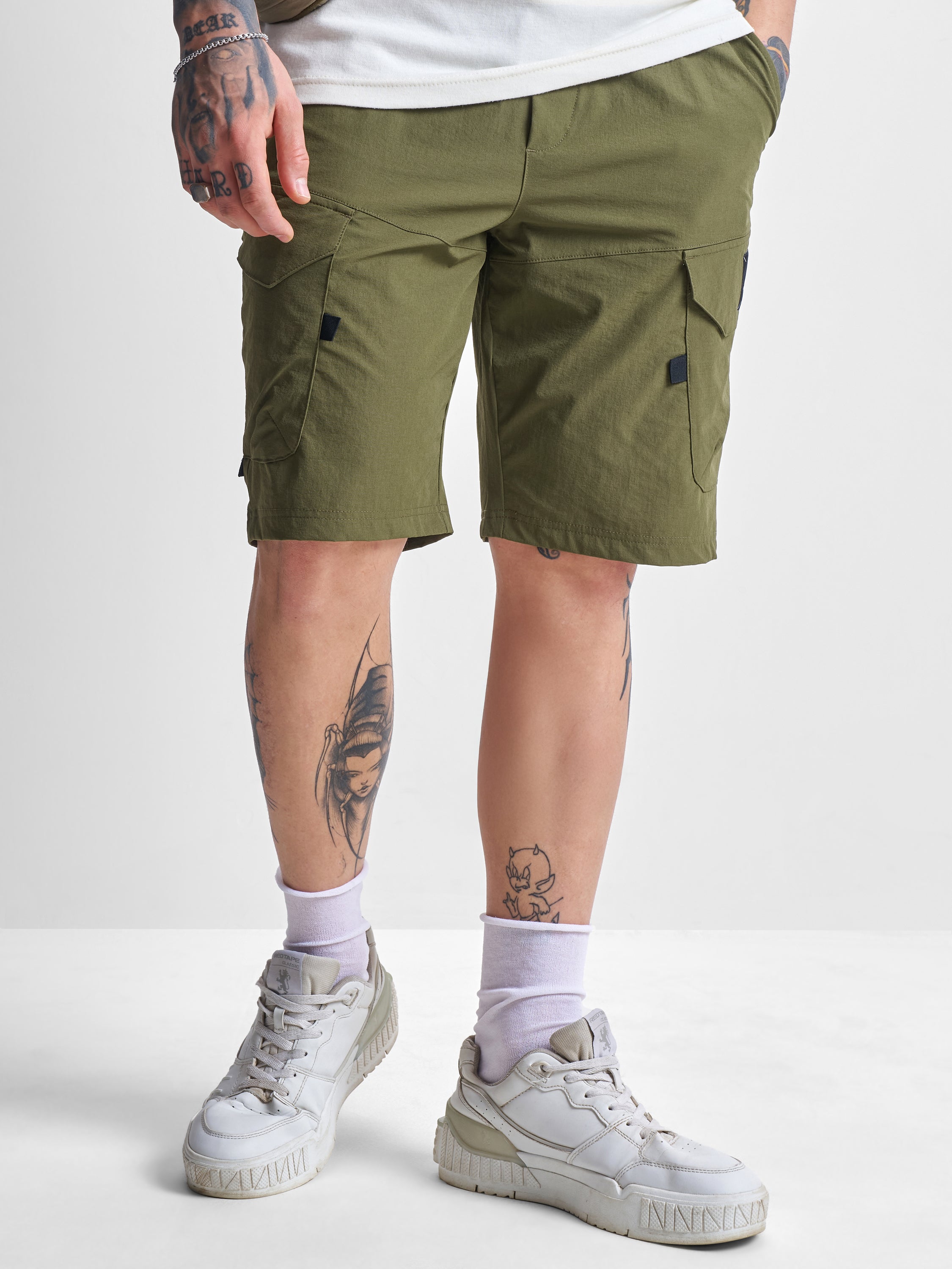 Highlander Men Green Slim Fit Cargo Shorts - Green - Image 4