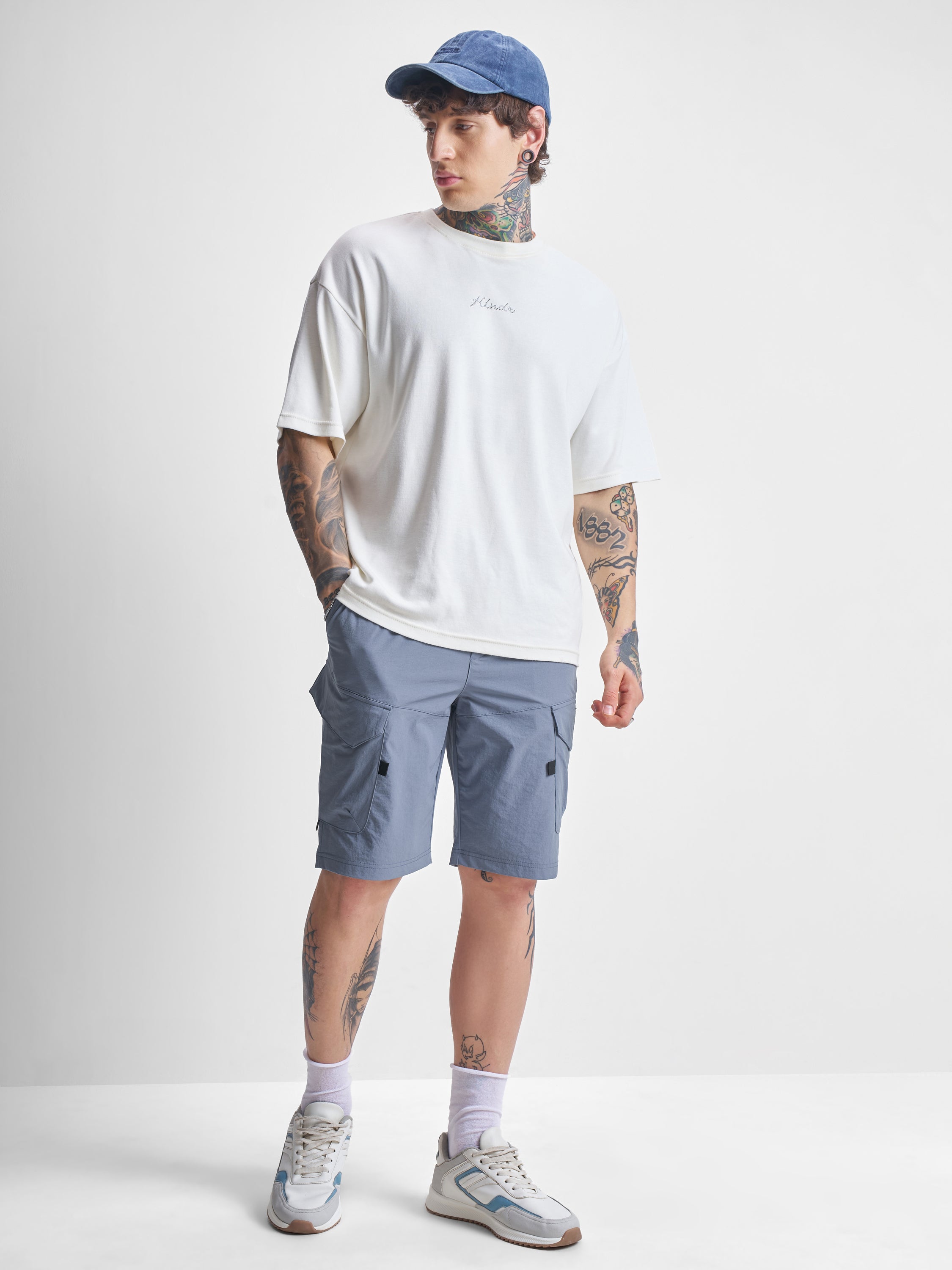 Highlander Men Blue Slim Fit Cargo Shorts - Blue - Image 2