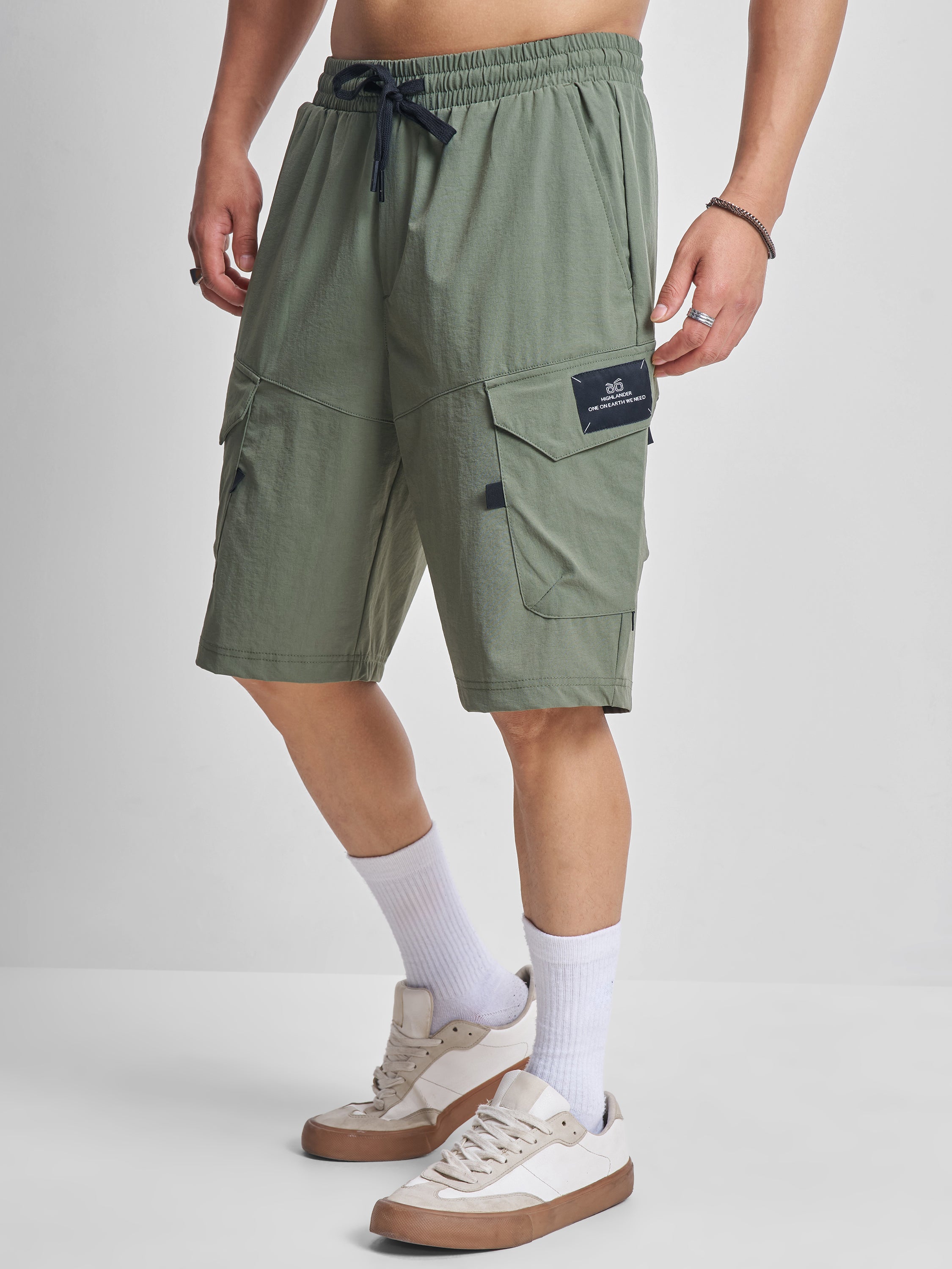 Highlander Men Green Slim Fit Cargo Shorts - Green - Image 4