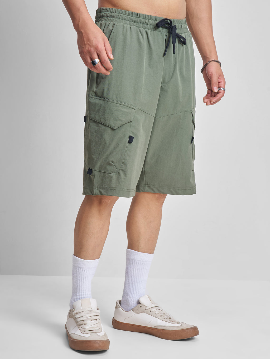 Highlander Men Green Slim Fit Cargo Shorts - Green - Image 6