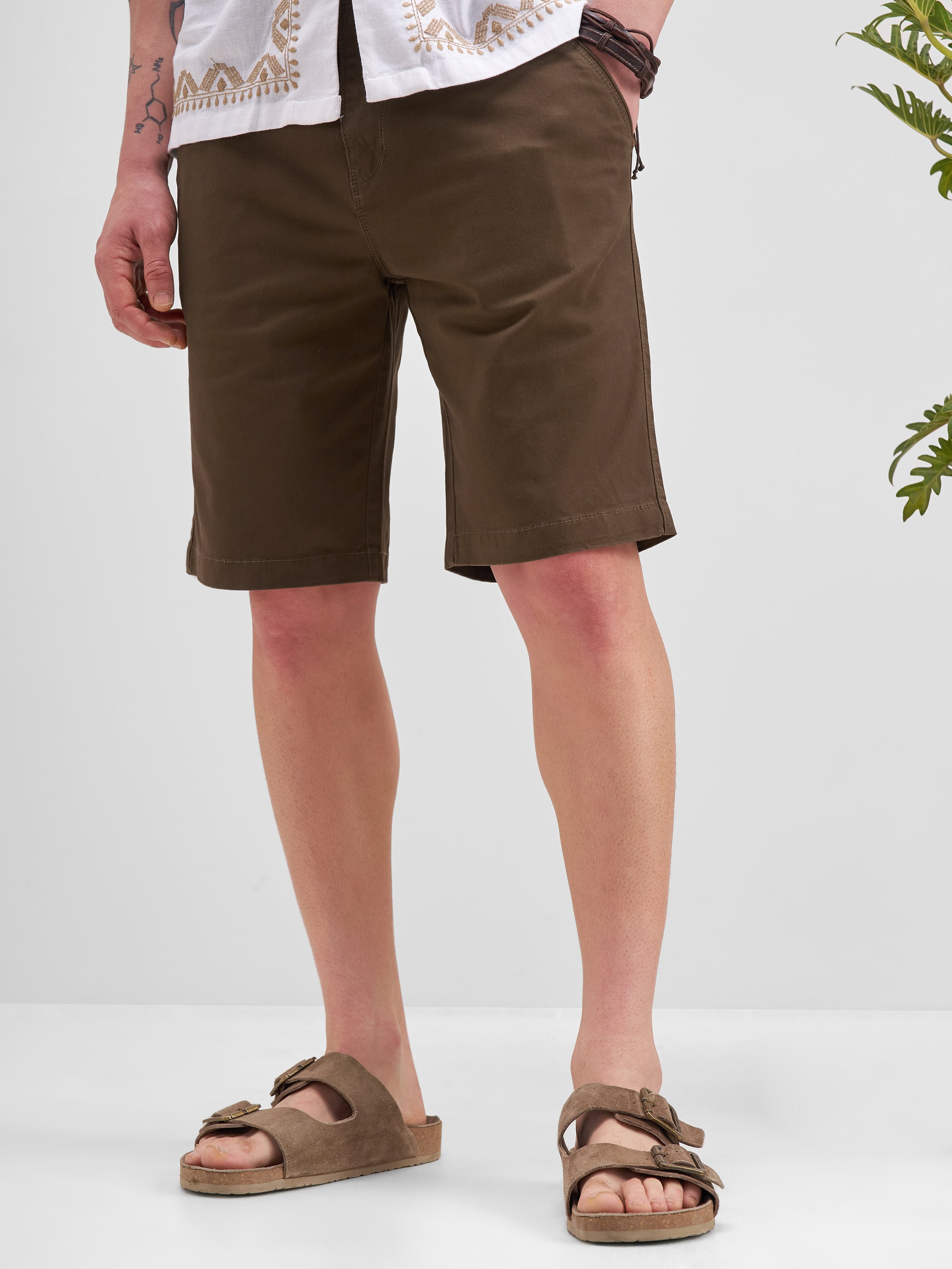 Highlander Men Brown Slim Fit Chino Shorts - Brown - Image 1