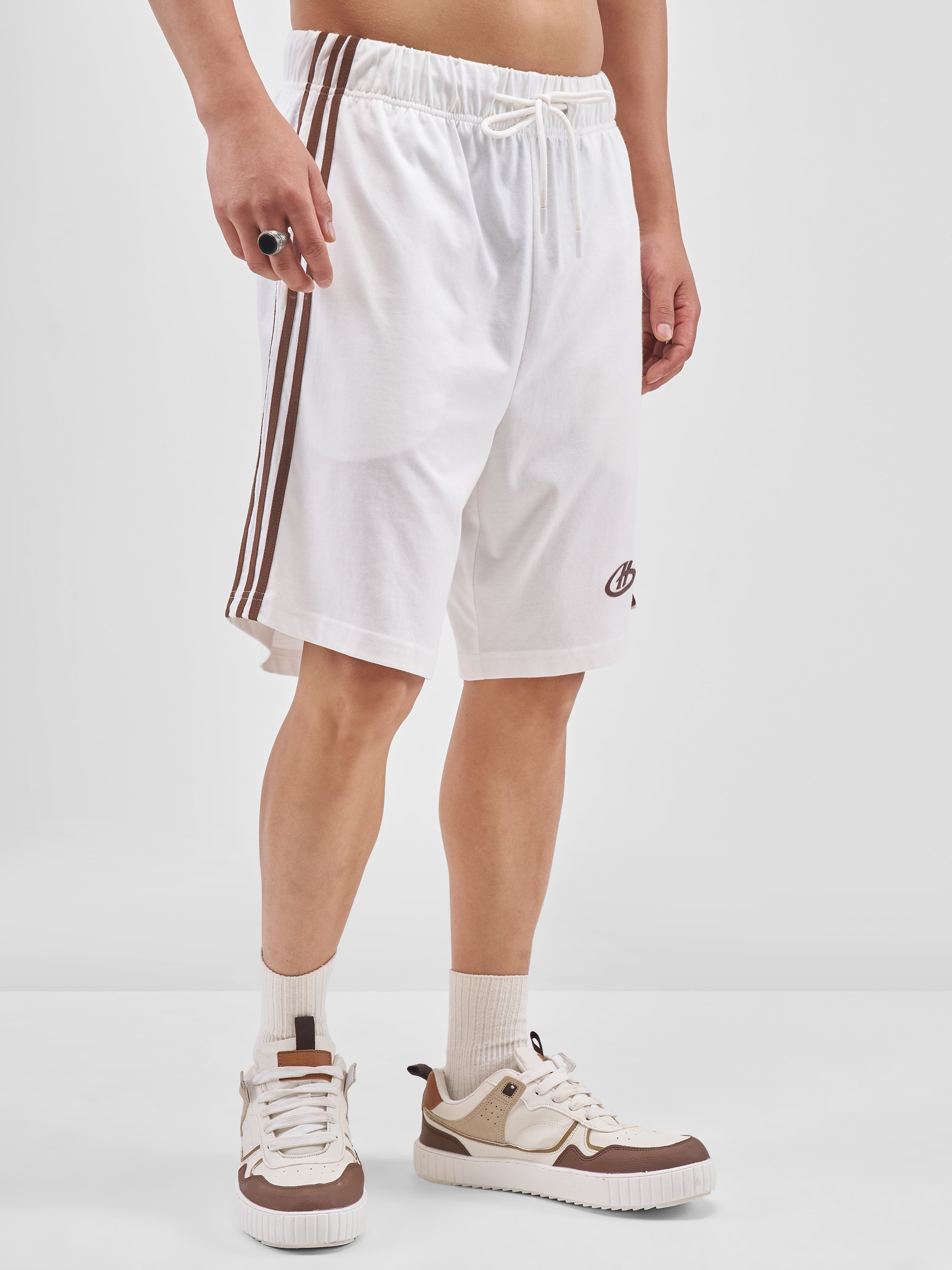 Highlander Men White Relaxed Fit Regular Shorts - White - Image 6