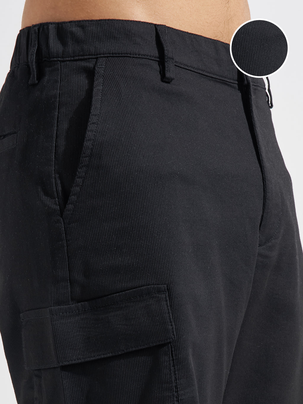 Highlander Men Black Relaxed Fit Cargo Shorts