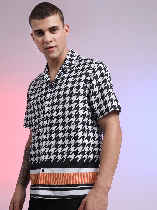 Highlander Unisex Black Checked Boxy Casual Shirt - Black - Image 4