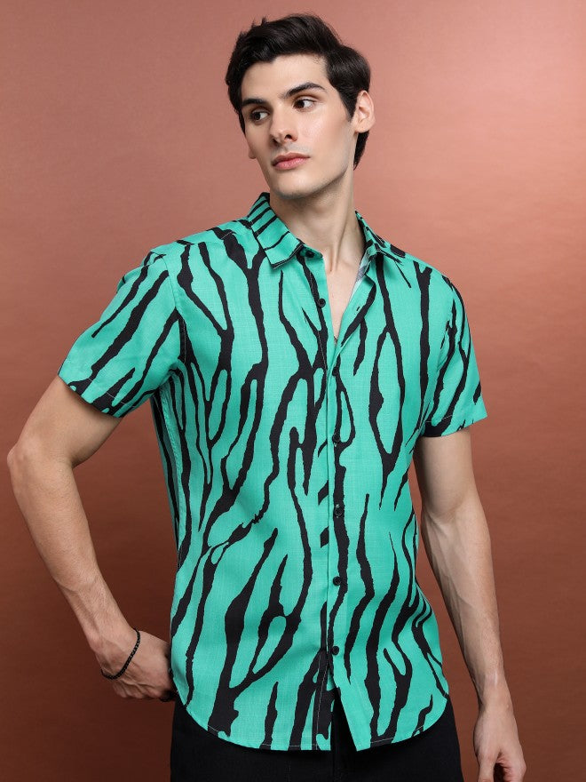 Highlander Men Teal Printed Oversized Fit Casual Shirt - Teal - Image 1