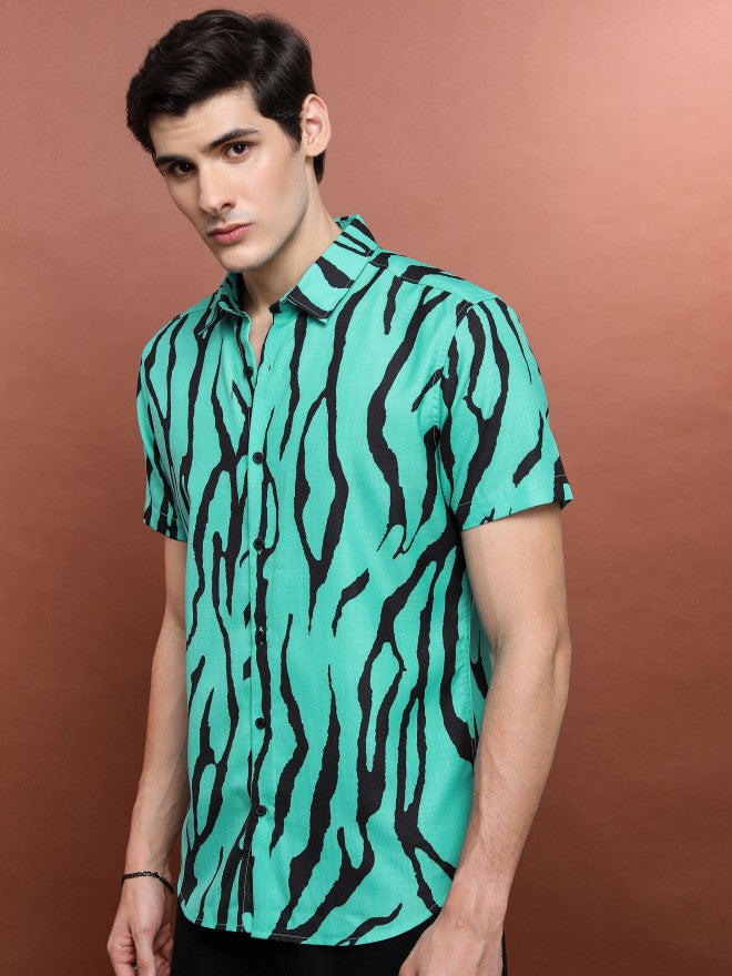 Highlander Men Teal Printed Oversized Fit Casual Shirt - Teal - Image 4