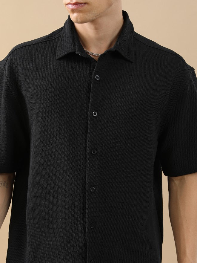 Highlander Men Black Solid Oversized Fit Casual Shirt - Black - Image 5
