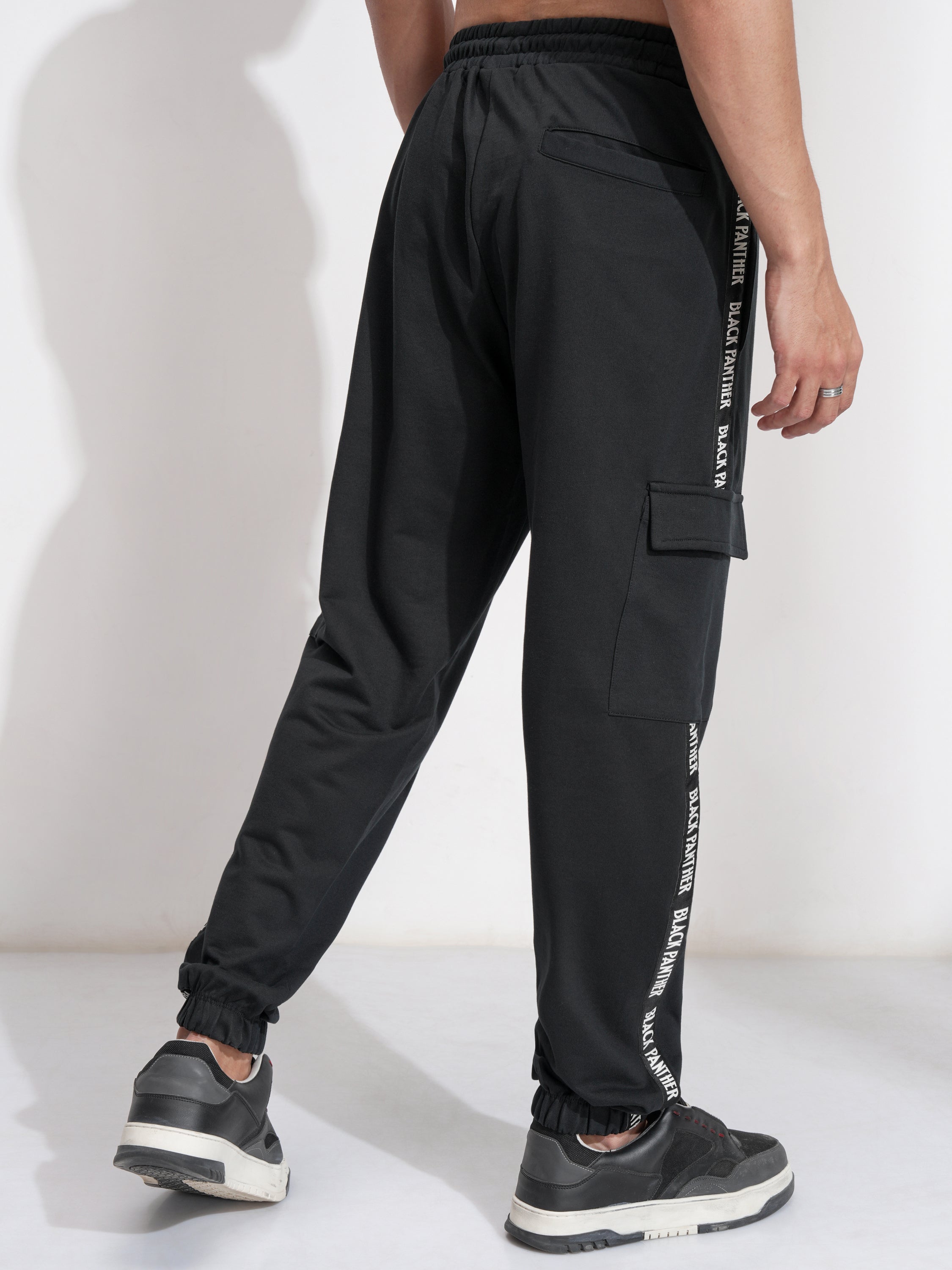 Marvel By Highlander Men Black Black Panther Relaxed Fit Solid Cargos - Black - Image 3