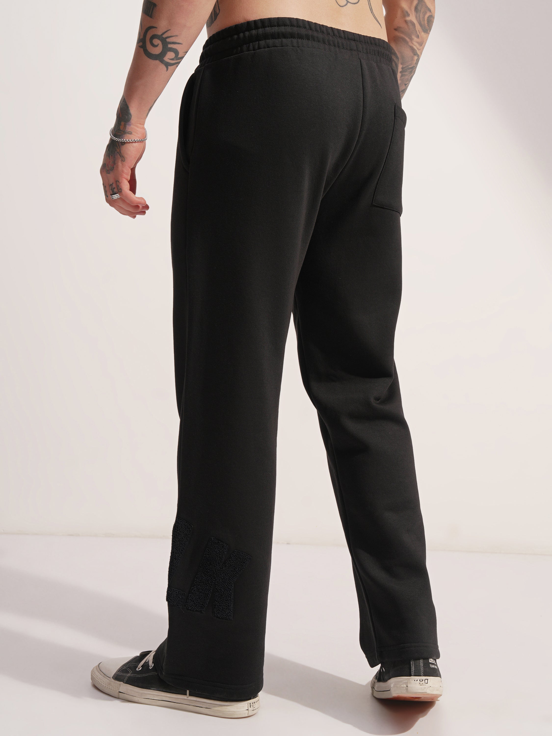 Marvel By Highlander Men Black Hulk Baggy Solid Casual Trouser - Black - Image 3