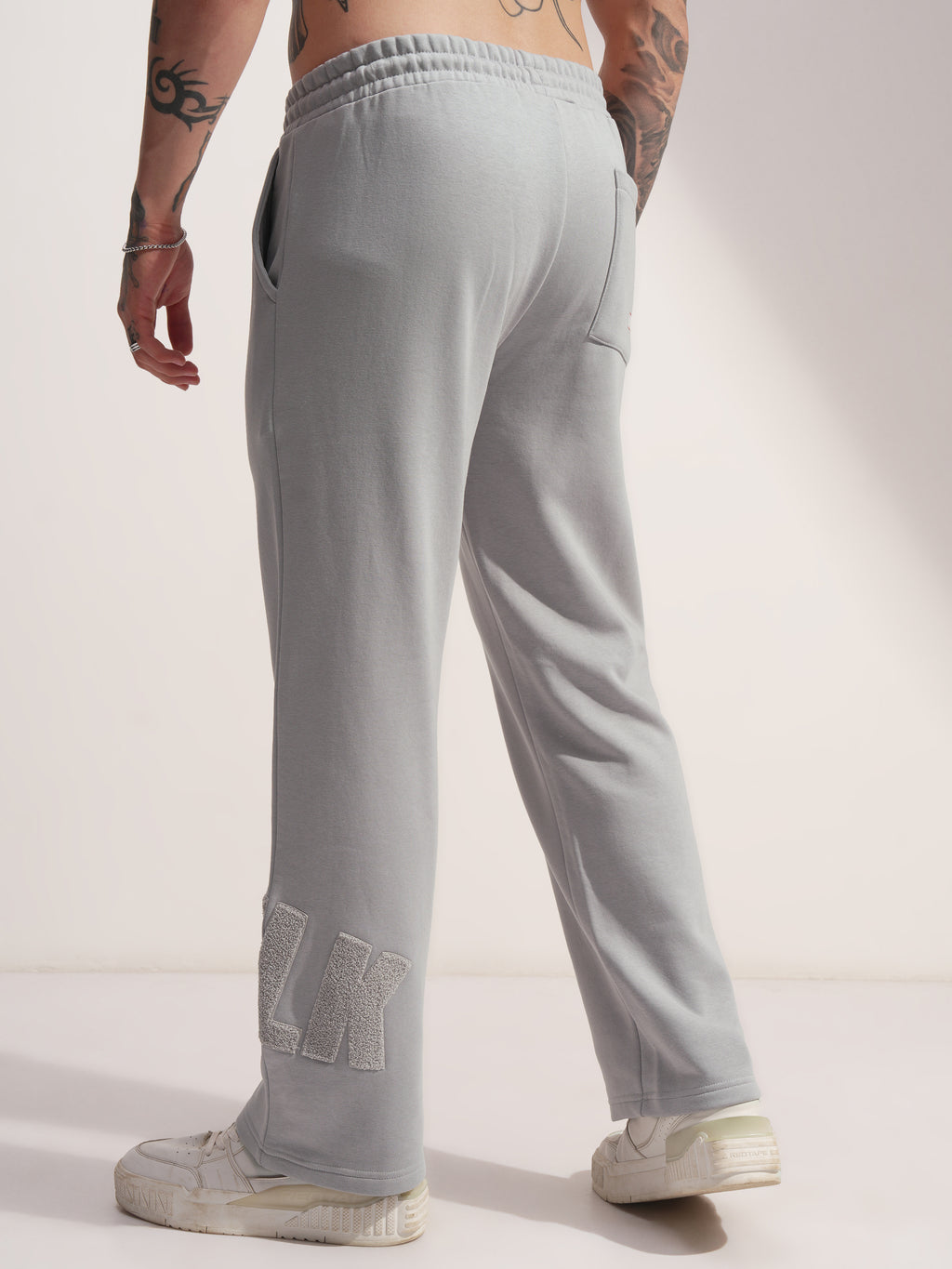Marvel By Highlander Men Grey Hulk Baggy Solid Casual Trouser - Grey - Image 3