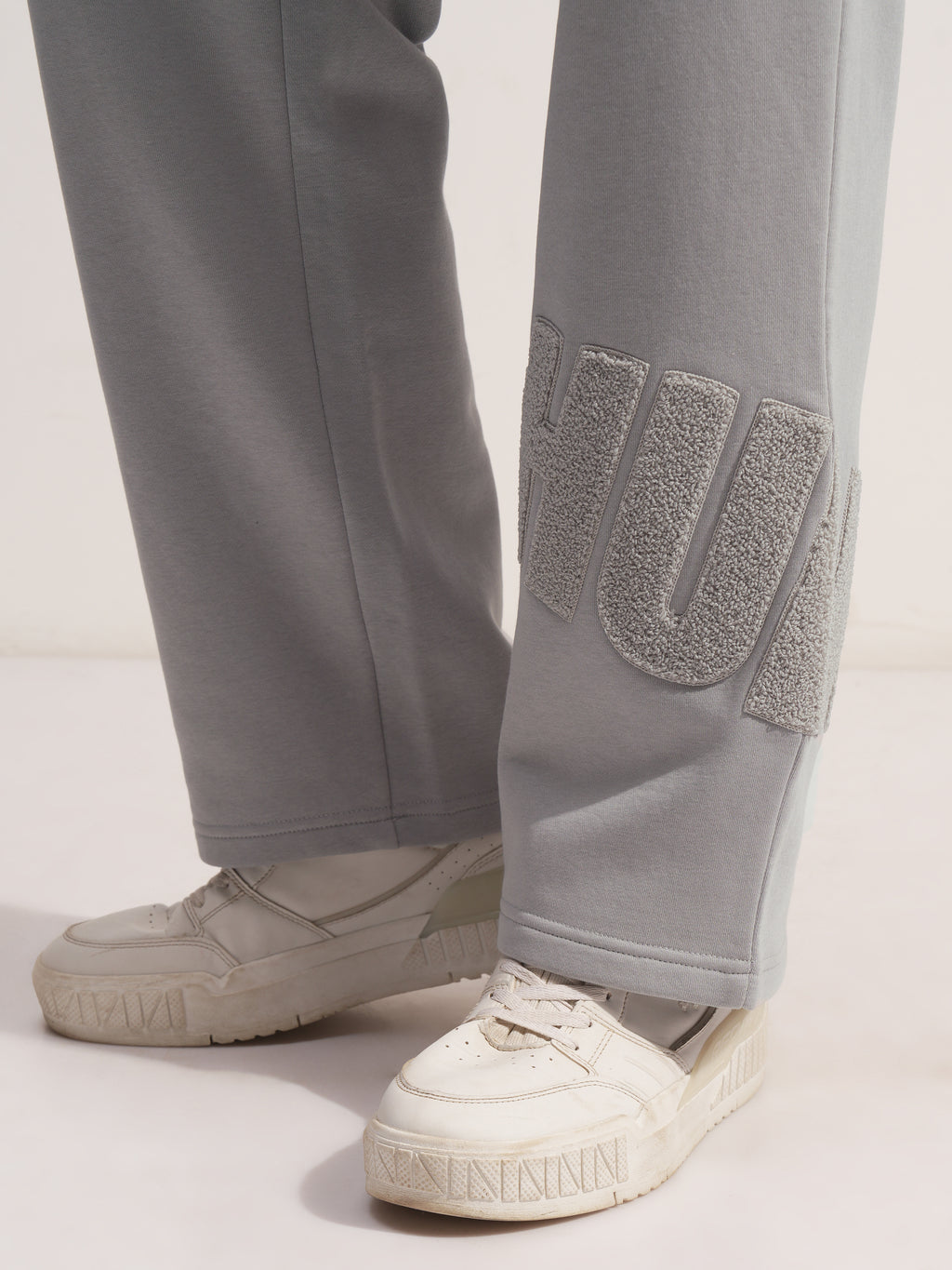 Marvel By Highlander Men Grey Hulk Baggy Solid Casual Trouser - Grey - Image 7