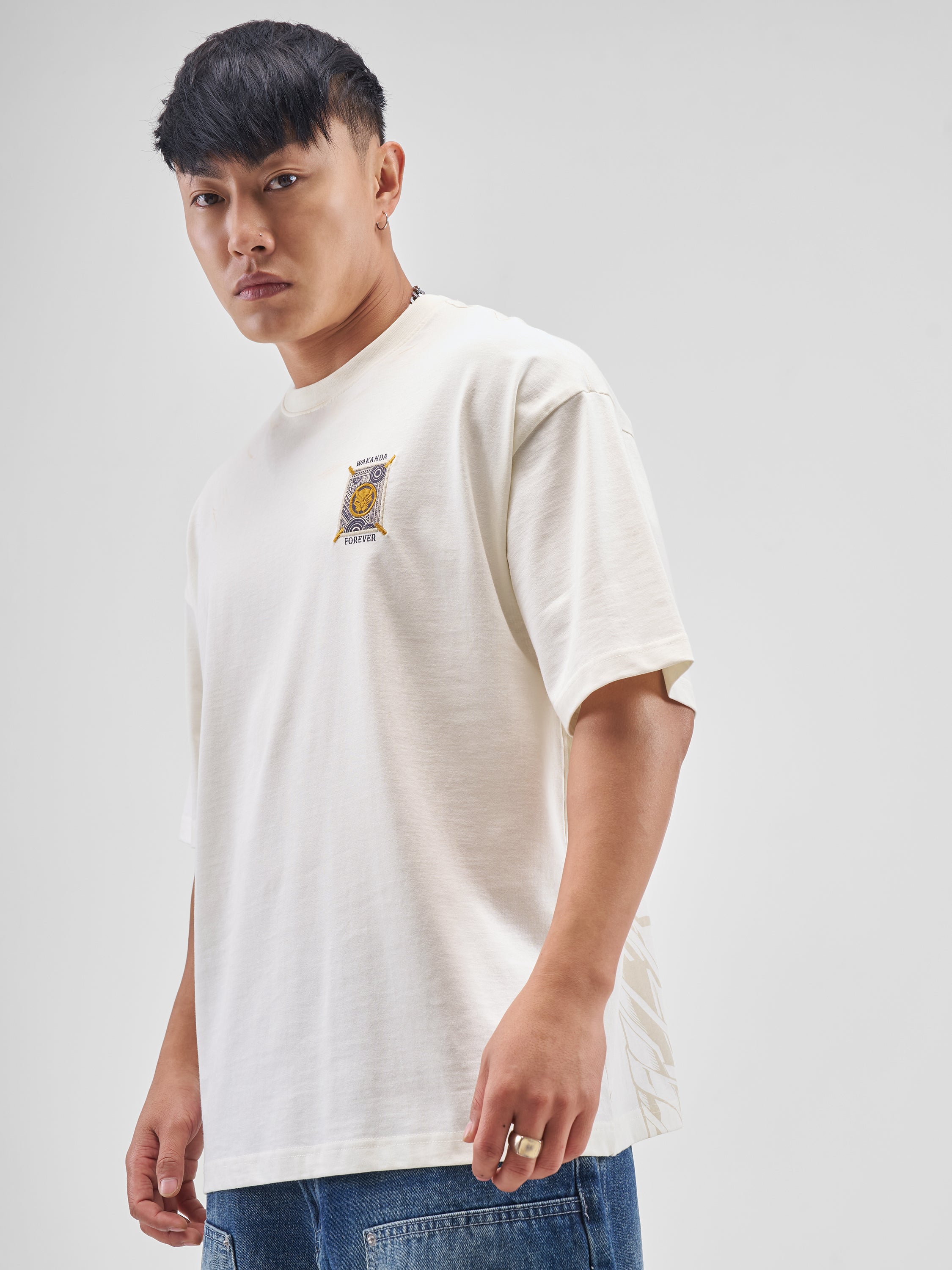 Marvel By Highlander Men Off White Black Panther Printed Round Neck Oversized Fit T-Shirt - Off White - Image 4