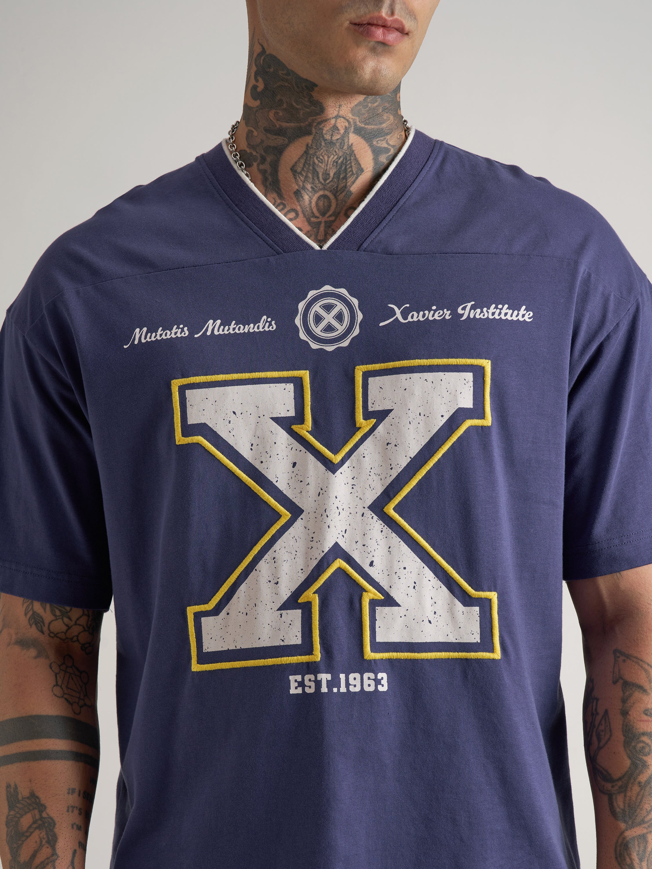 Marvel By Highlander Men Blue Embroidered V-Neck T-Shirt - Blue - Image 7