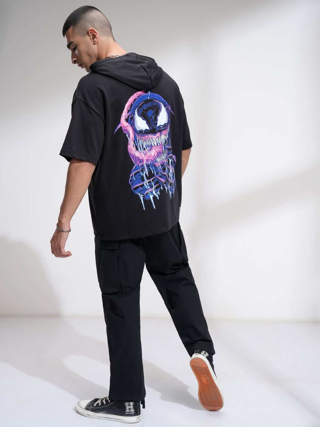 Marvel By Highlander Men Black Venom Hooded Pullover Sweatshirt - Black - Image 2