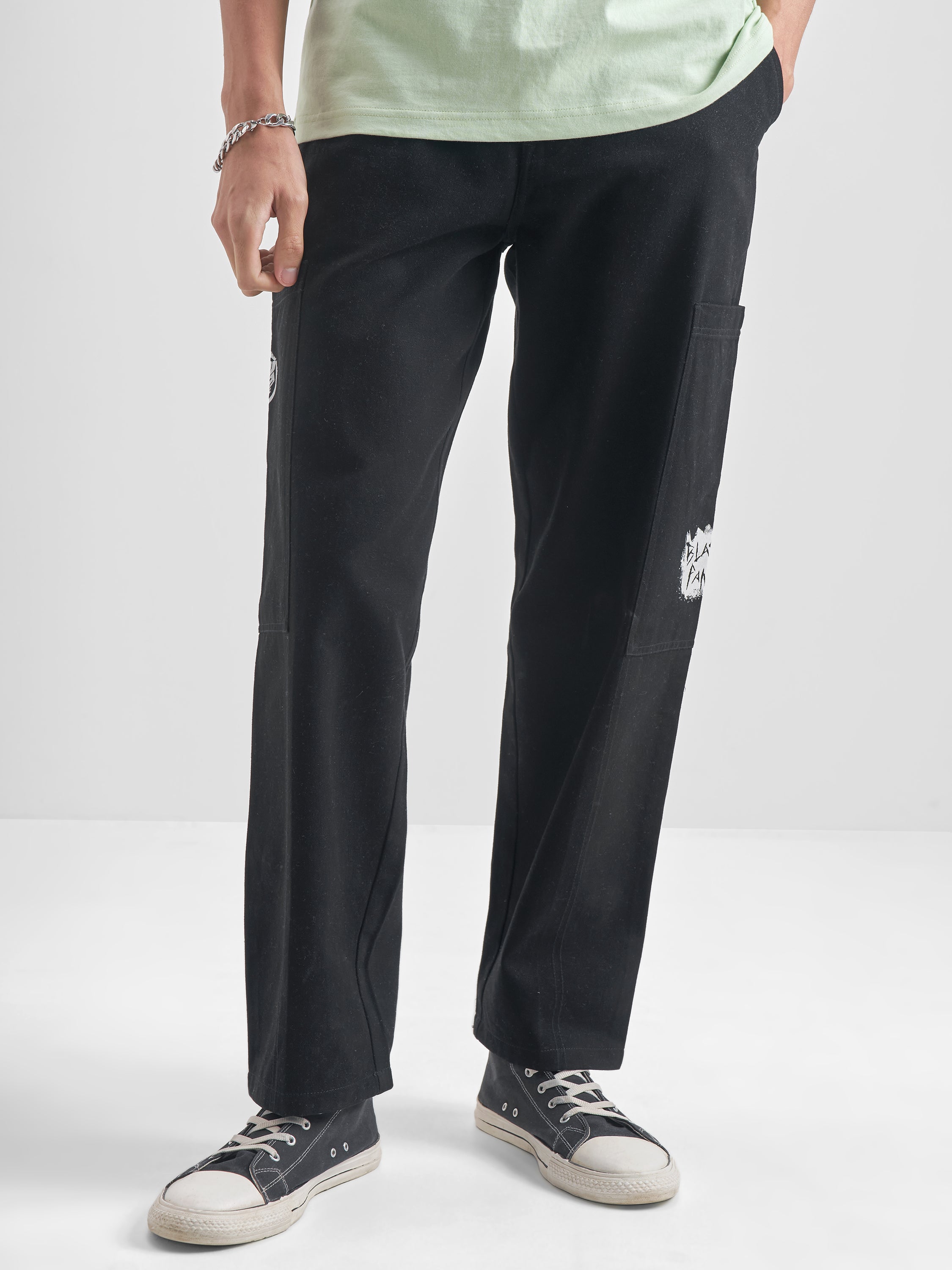 Marvel By Highlander Men Black Black Panther Relaxed Fit Solid Cargos - Black - Image 1