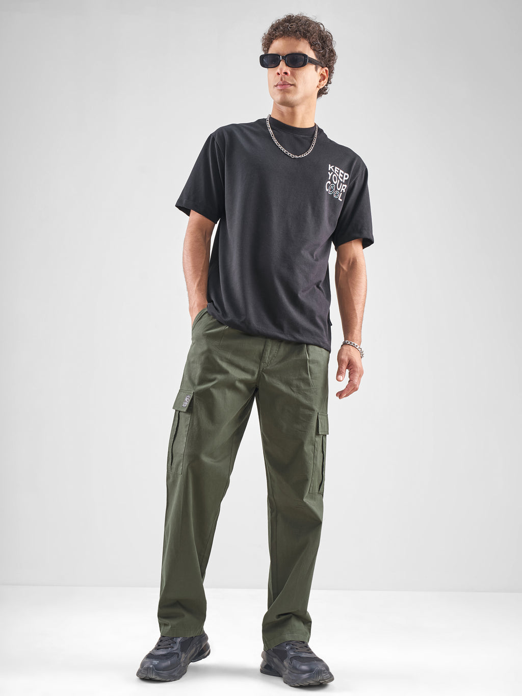 Marvel By Highlander Men Olive Iron Man Straight Fit Solid Cargos - Olive - Image 2